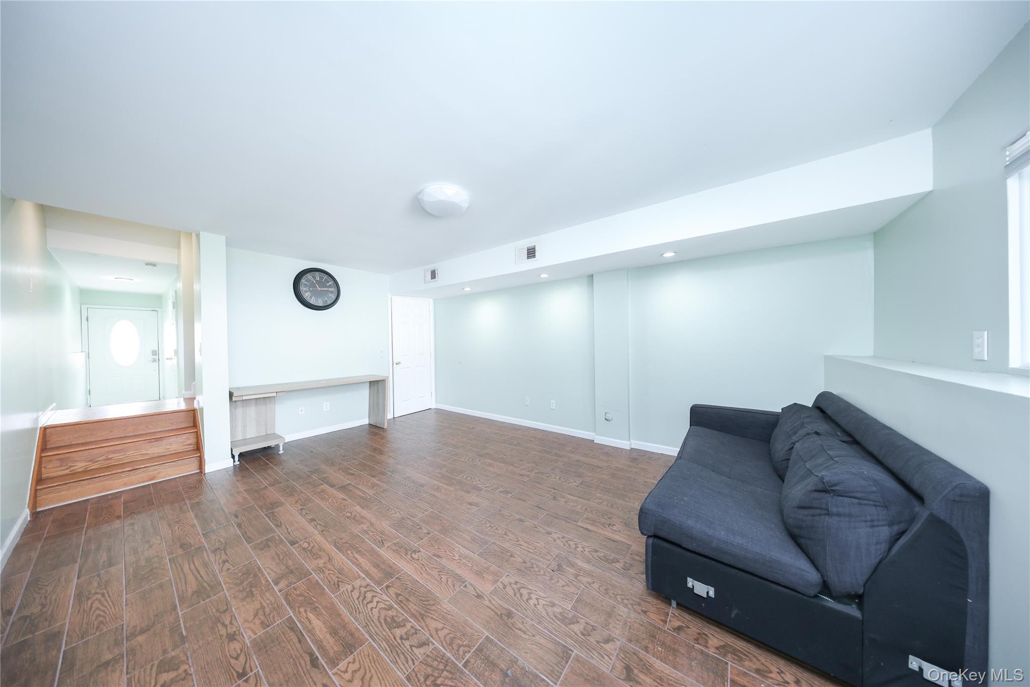 139 KISWICK Street, Staten Island, NY 10306