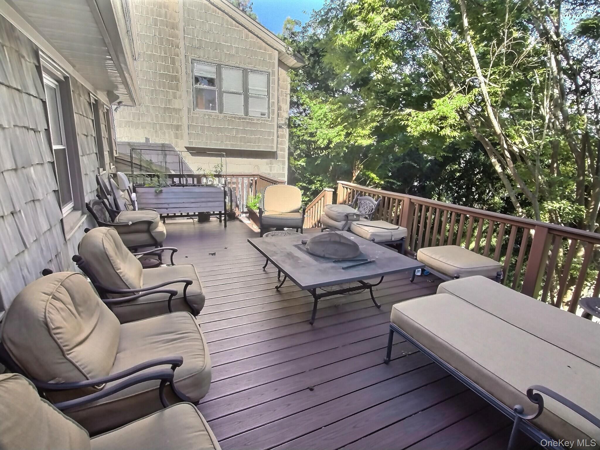 467 Susan Court, West Hempstead, NY 11552