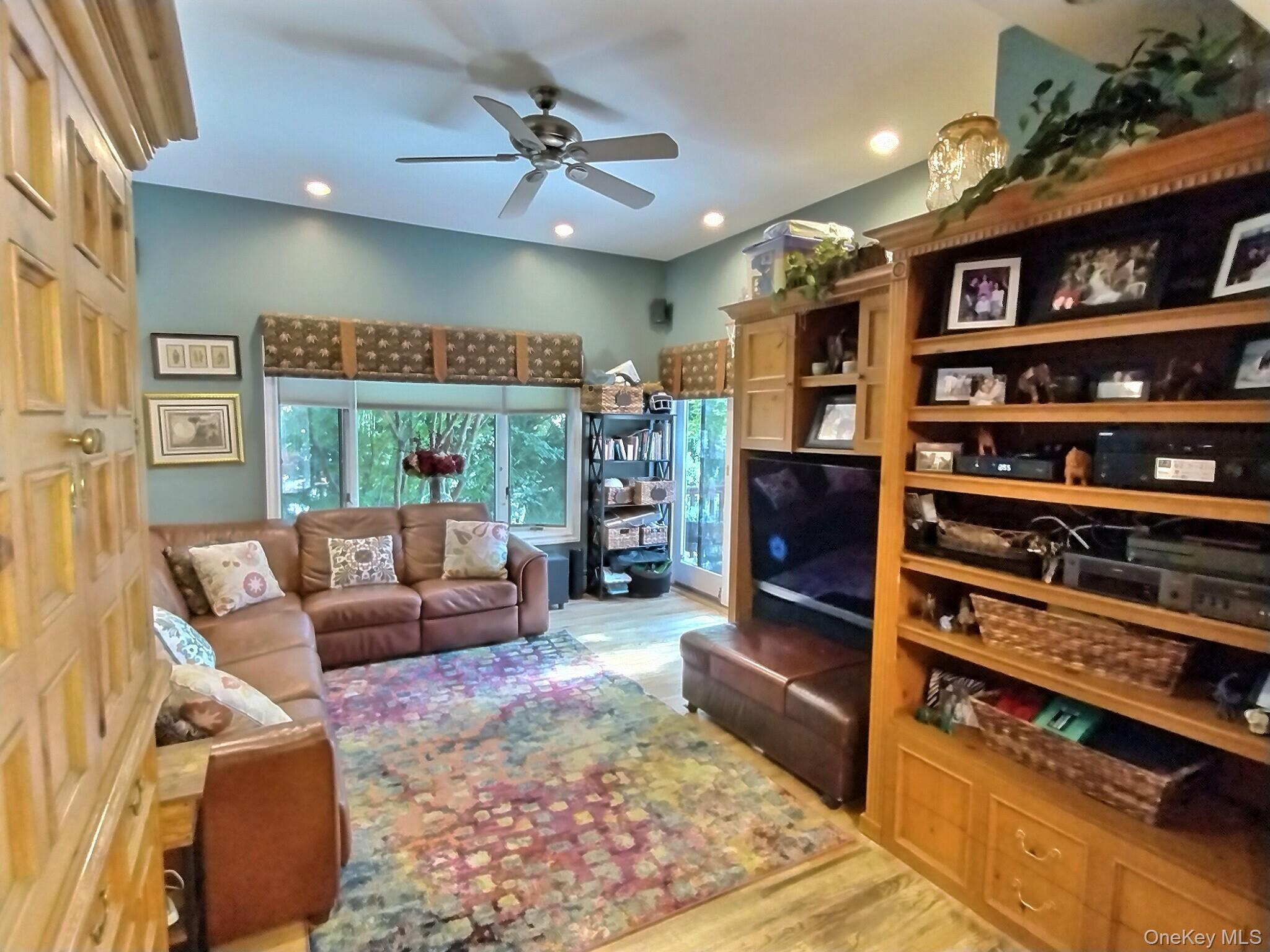 467 Susan Court, West Hempstead, NY 11552