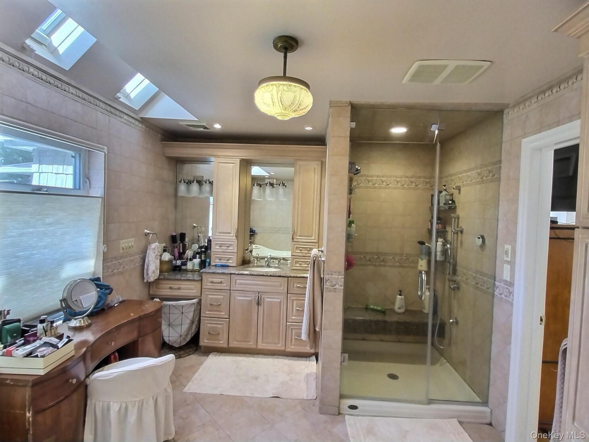 467 Susan Court, West Hempstead, NY 11552