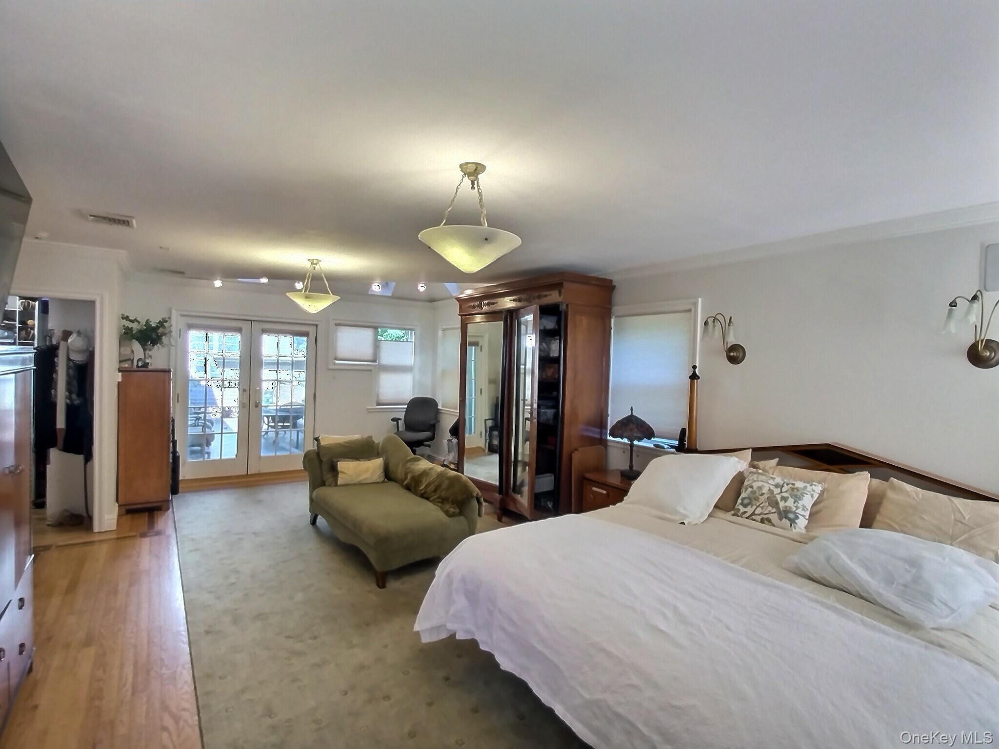 467 Susan Court, West Hempstead, NY 11552