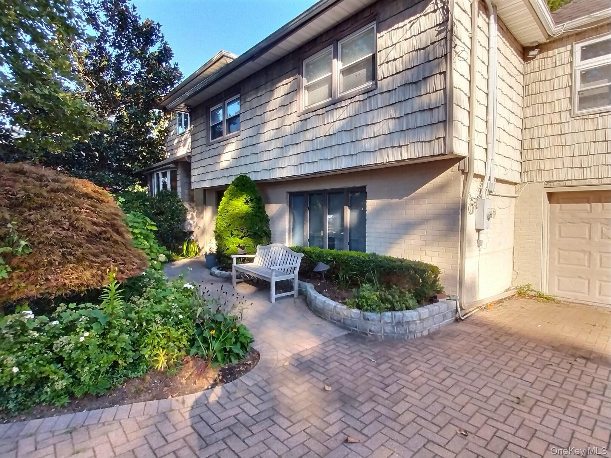 467 Susan Court, West Hempstead, NY 11552