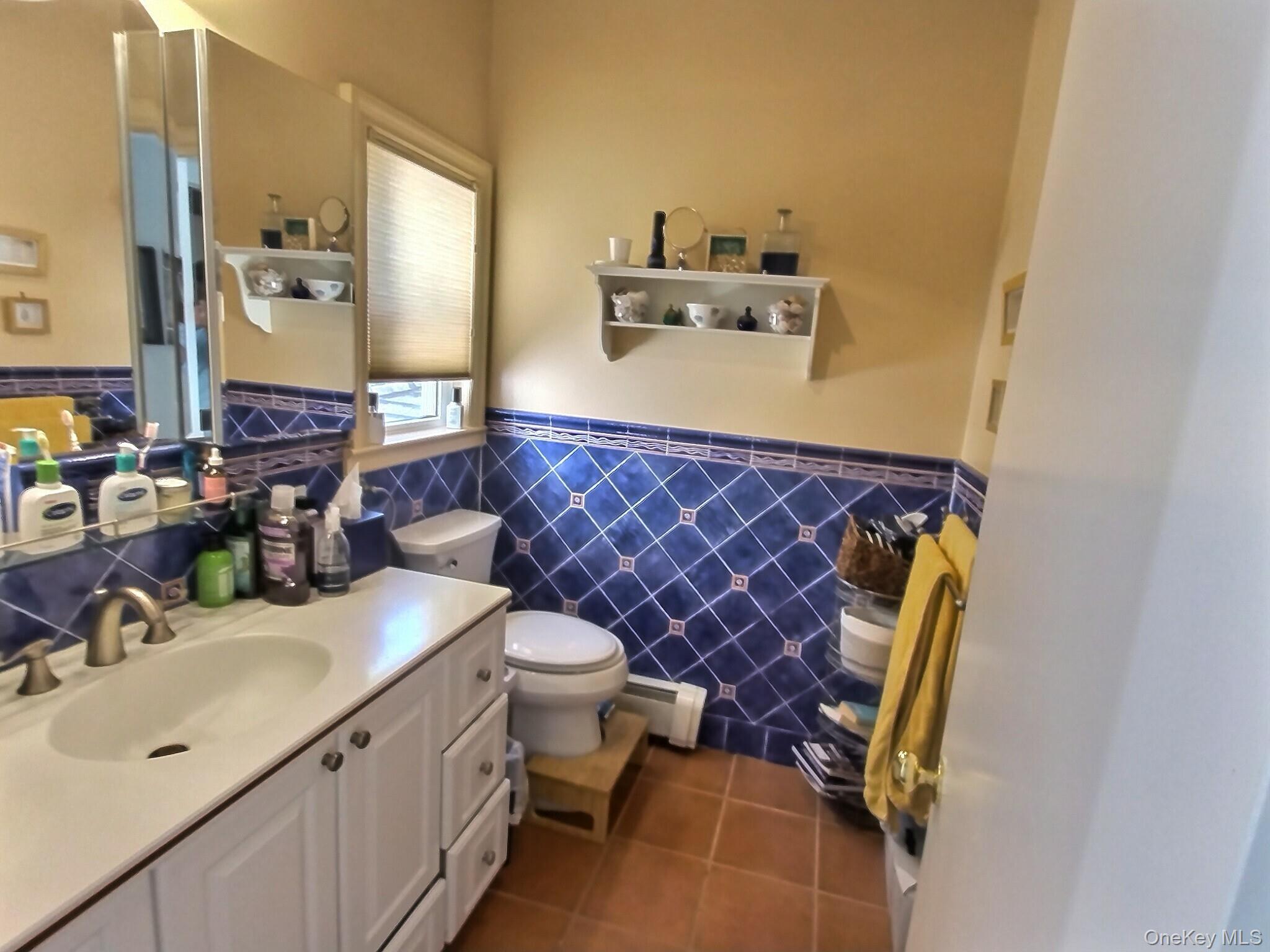 467 Susan Court, West Hempstead, NY 11552