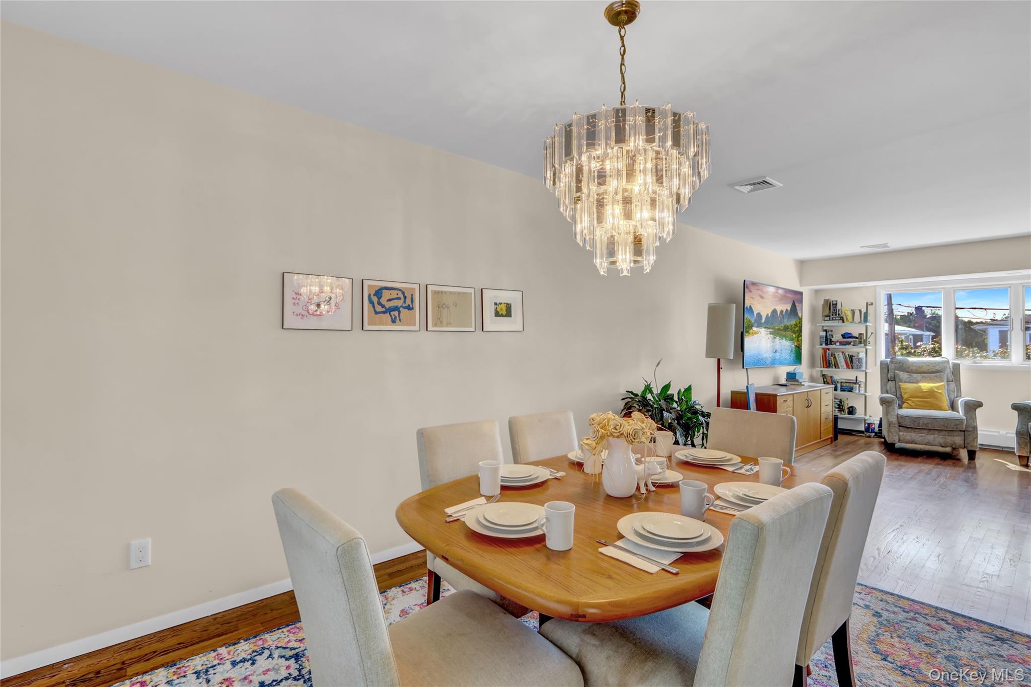 985 North Drive, Merrick, NY 11566