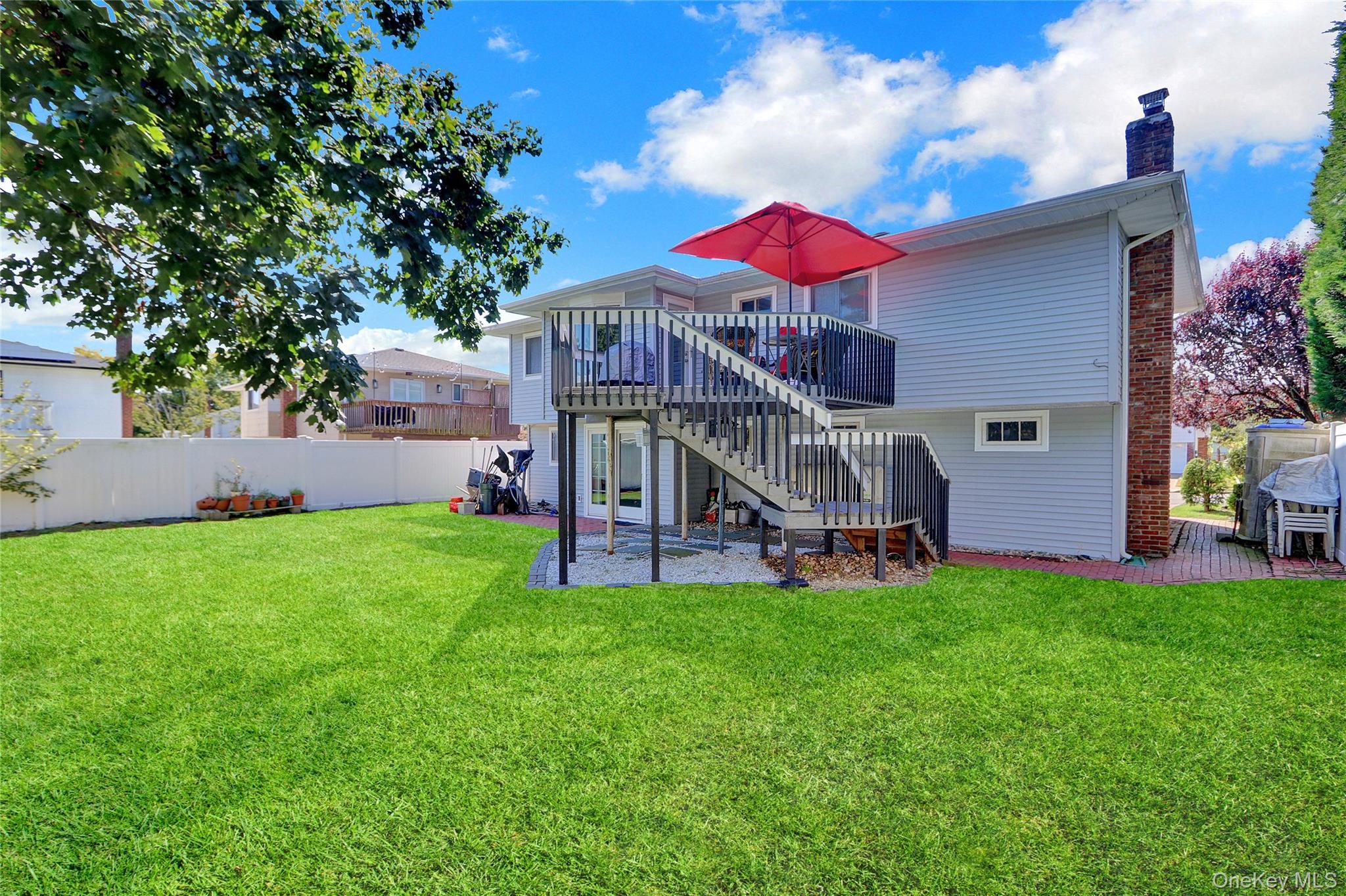 985 North Drive, Merrick, NY 11566