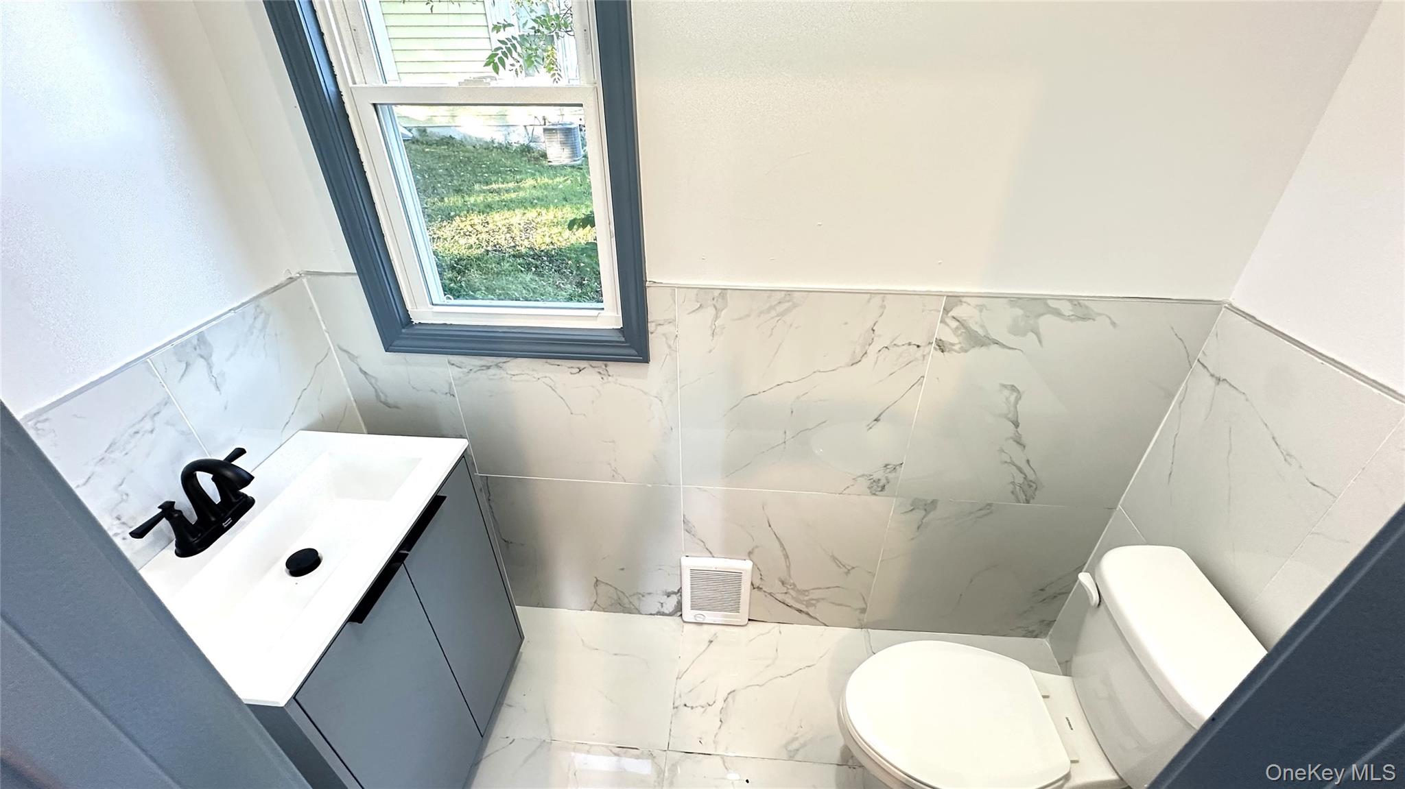 154 Smith Street, Poughkeepsie, NY 12601