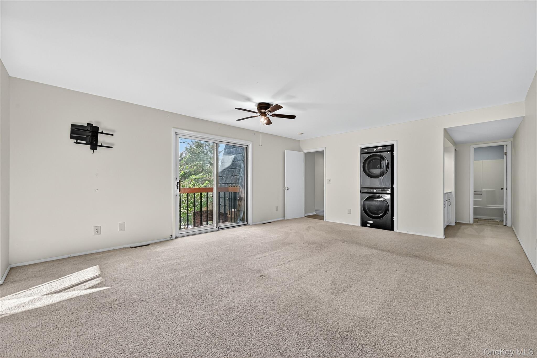 76 Laudaten Way, Warwick, NY 10990