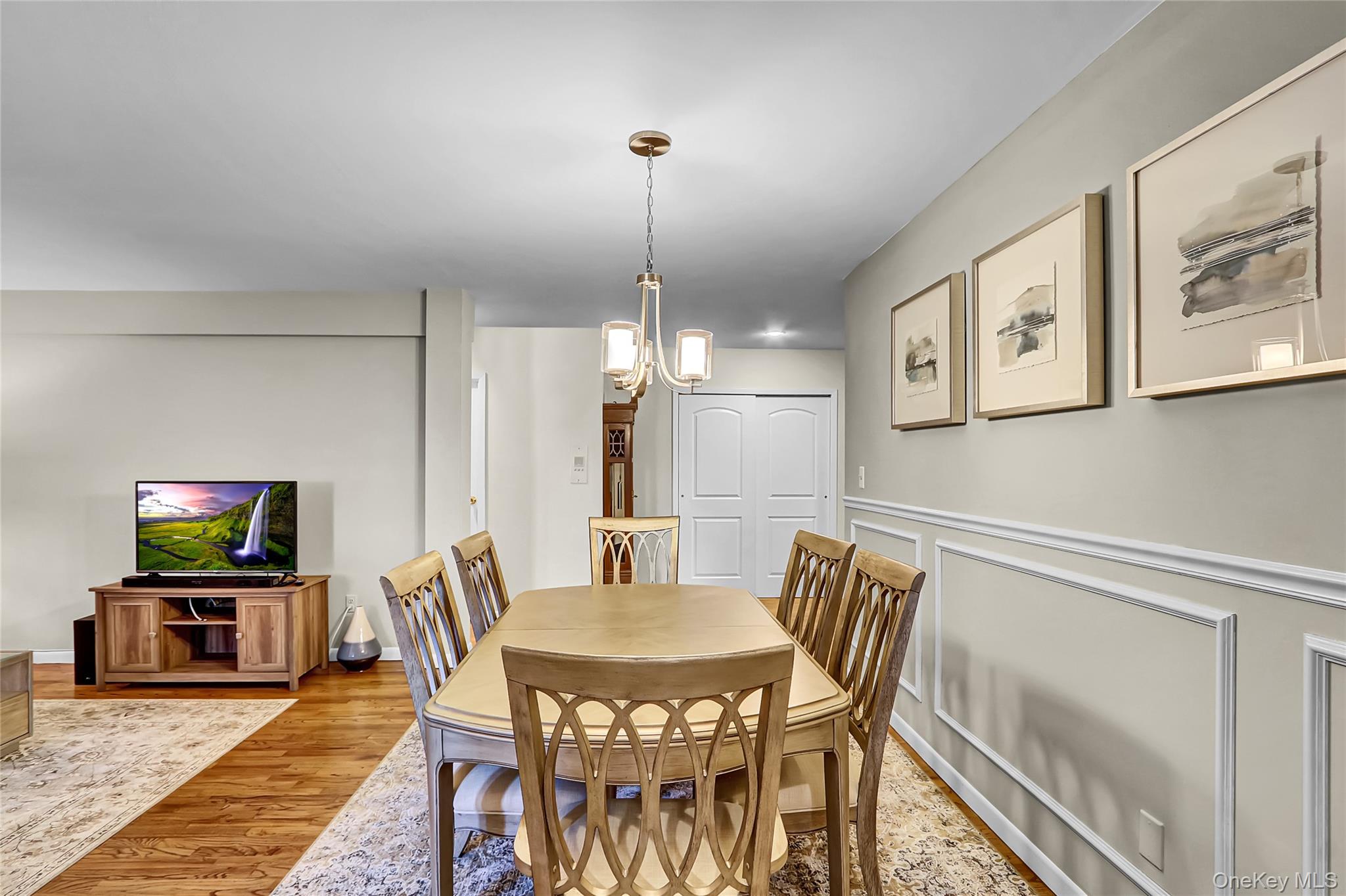 30 Daley Place # 247, Lynbrook, NY 11563