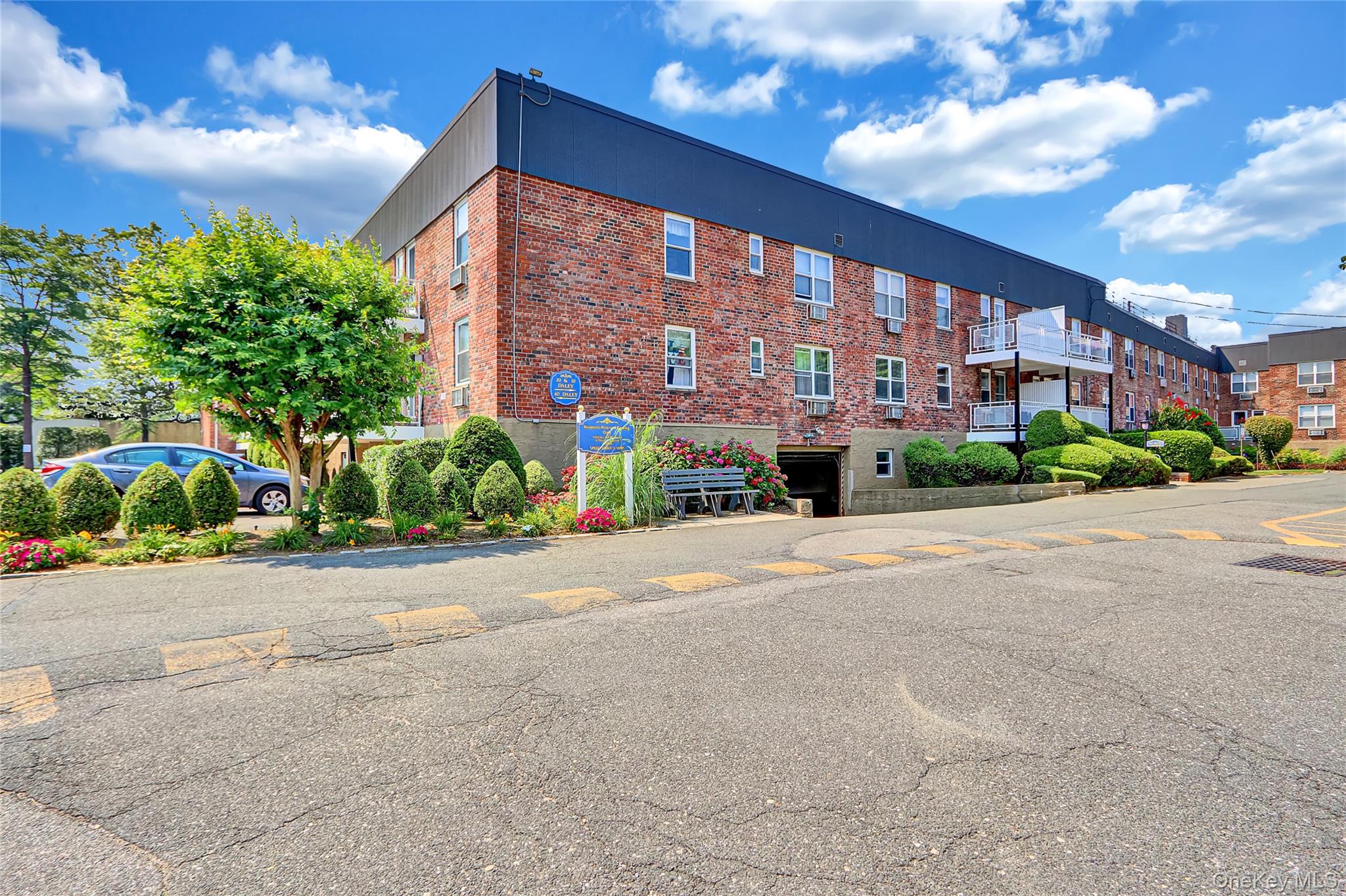 30 Daley Place # 247, Lynbrook, NY 11563