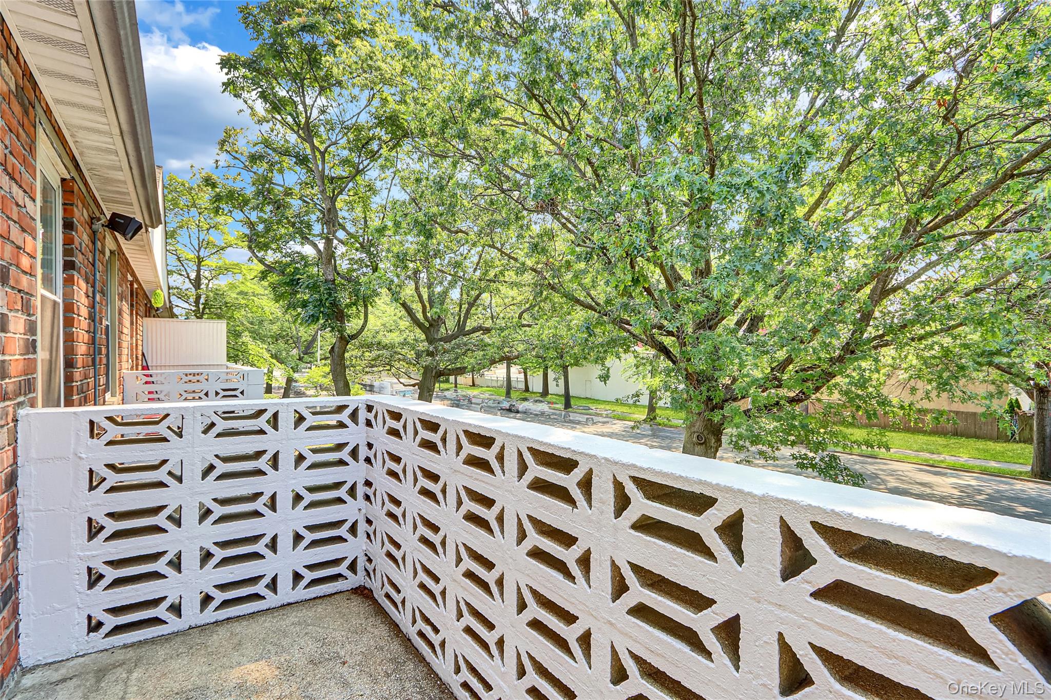 30 Daley Place # 247, Lynbrook, NY 11563