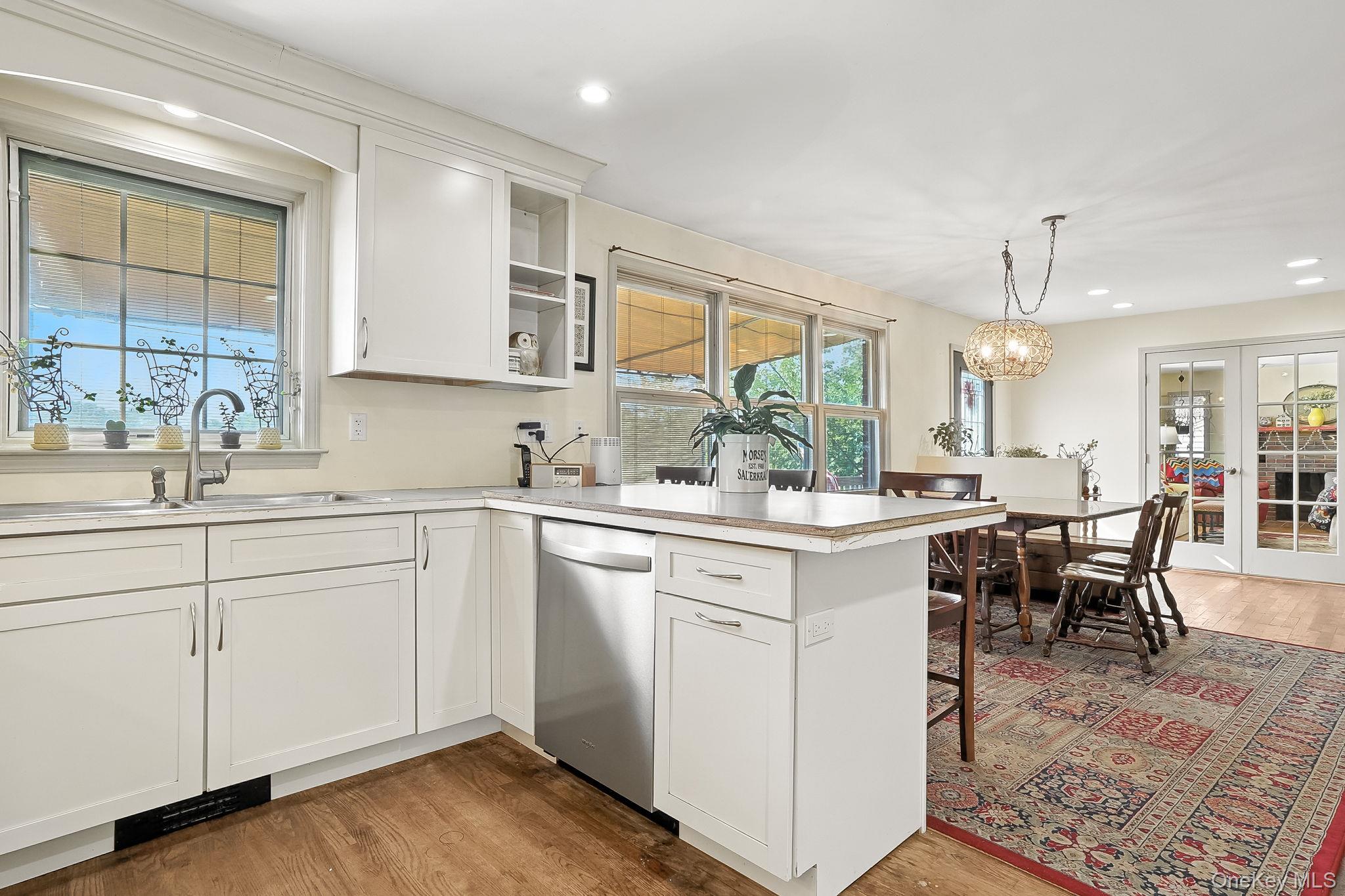 23 Robert Road, Poughkeepsie, NY 12603