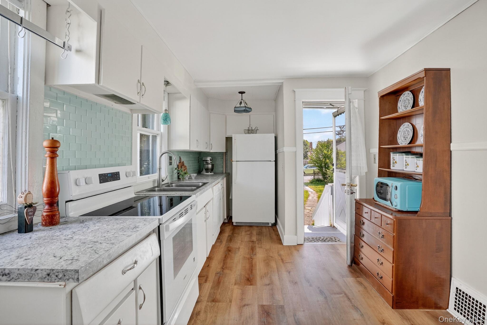 176 S Grand Avenue, Poughkeepsie, NY 12603