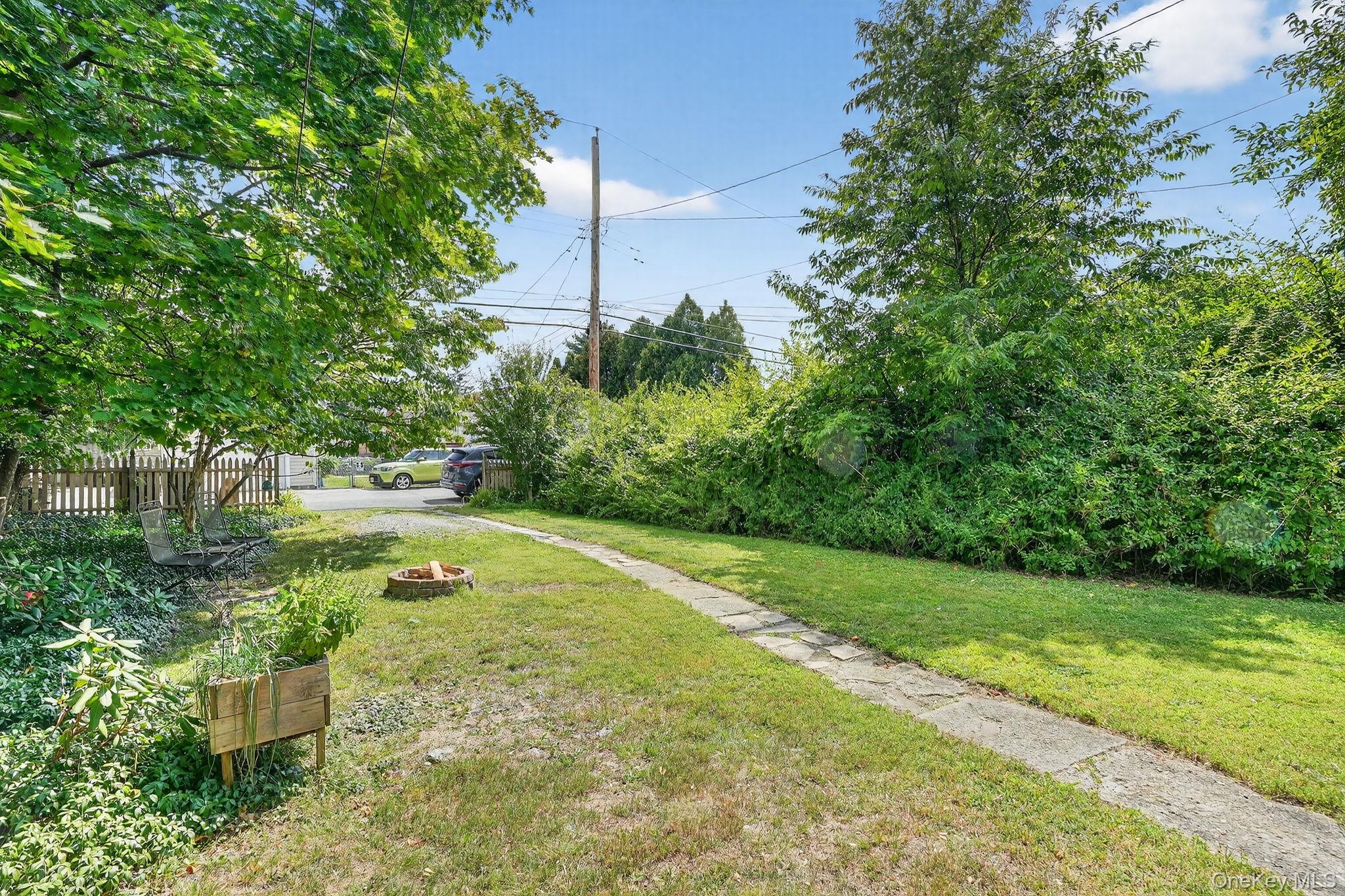 176 S Grand Avenue, Poughkeepsie, NY 12603