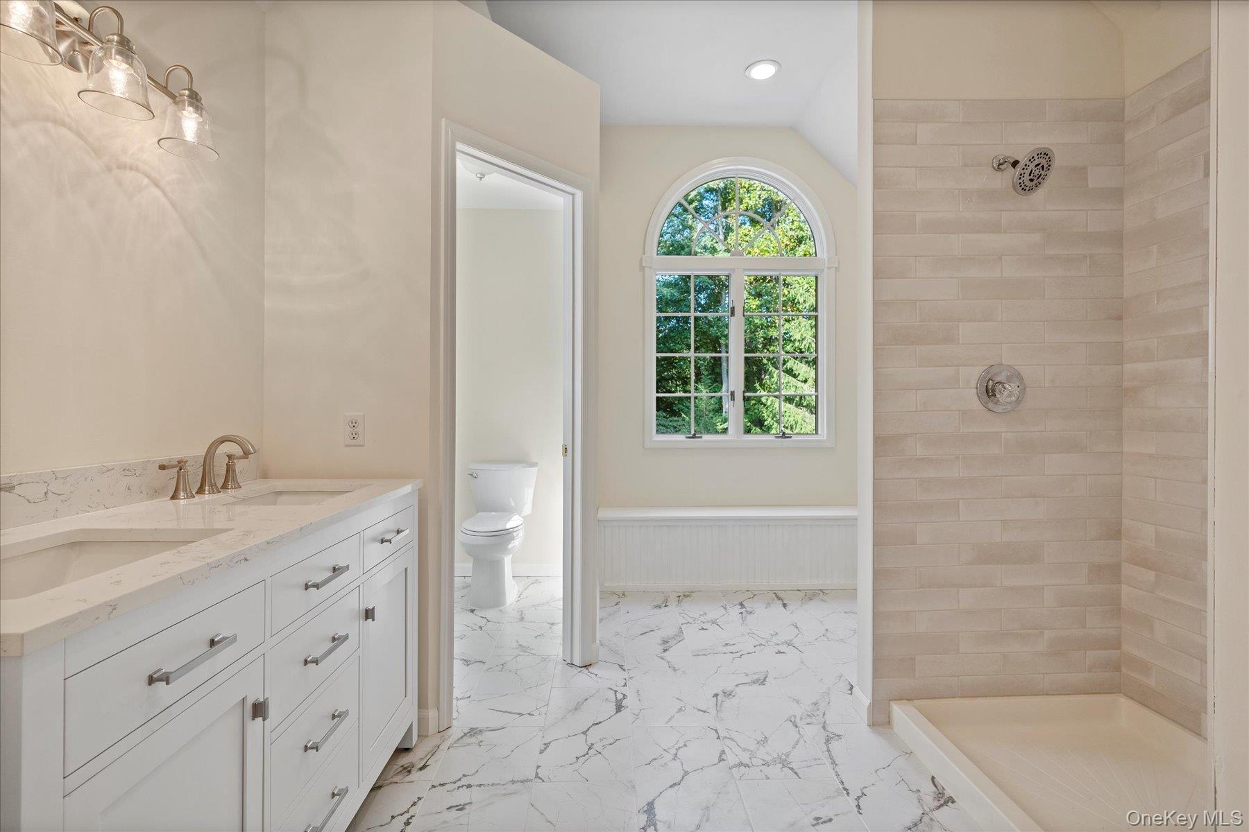 136 Private Road, Shoreham, NY 11786