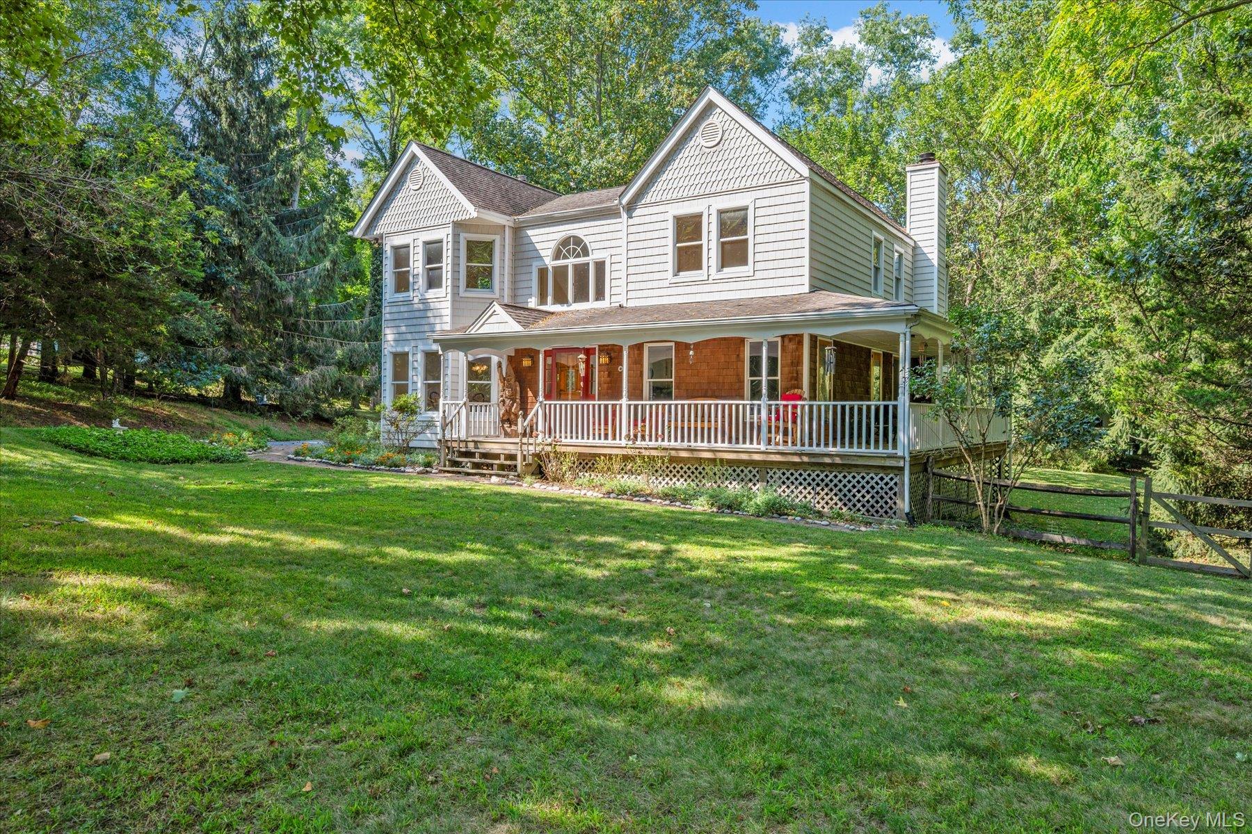 136 Private Road, Shoreham, NY 11786