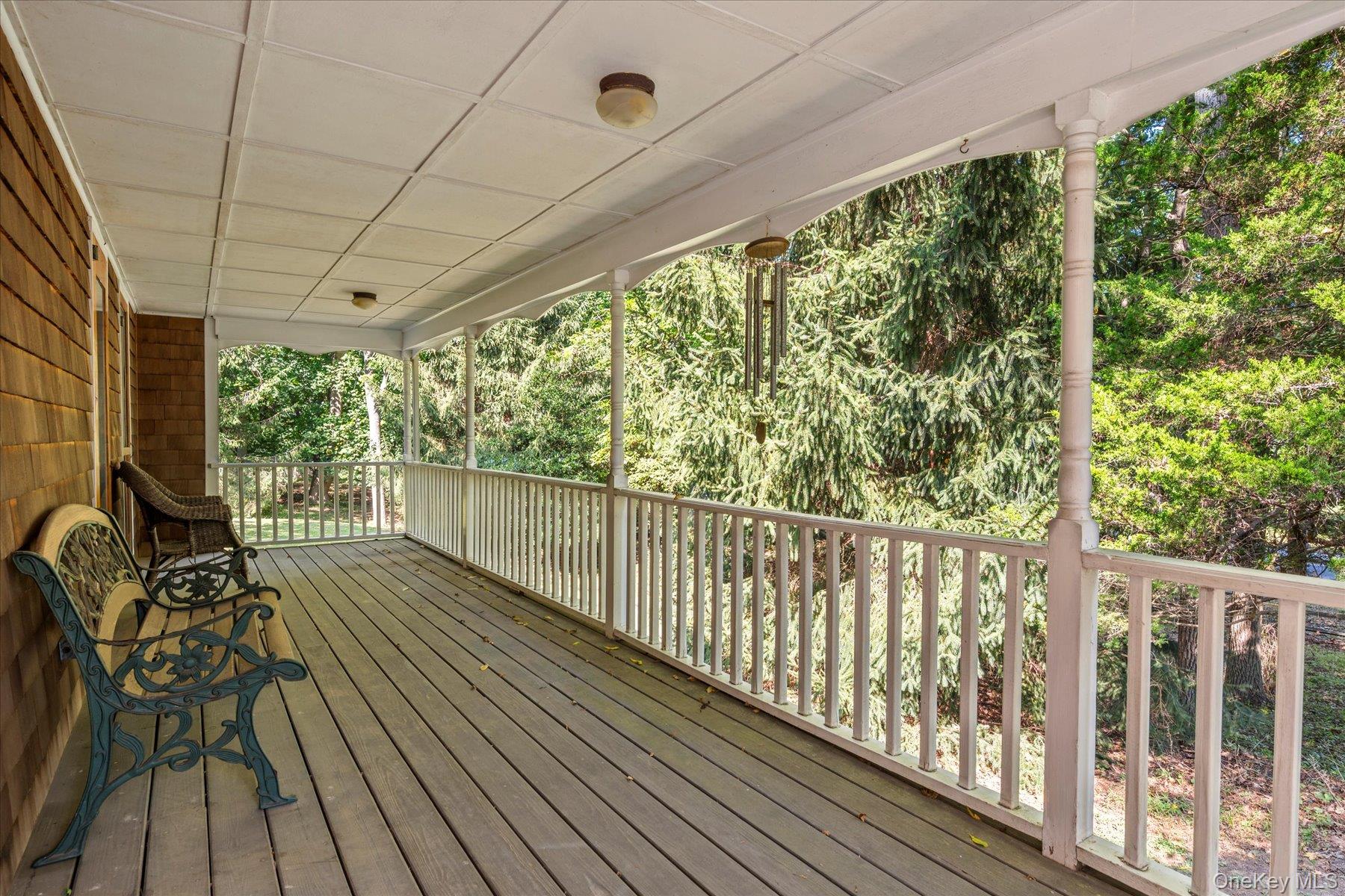 136 Private Road, Shoreham, NY 11786