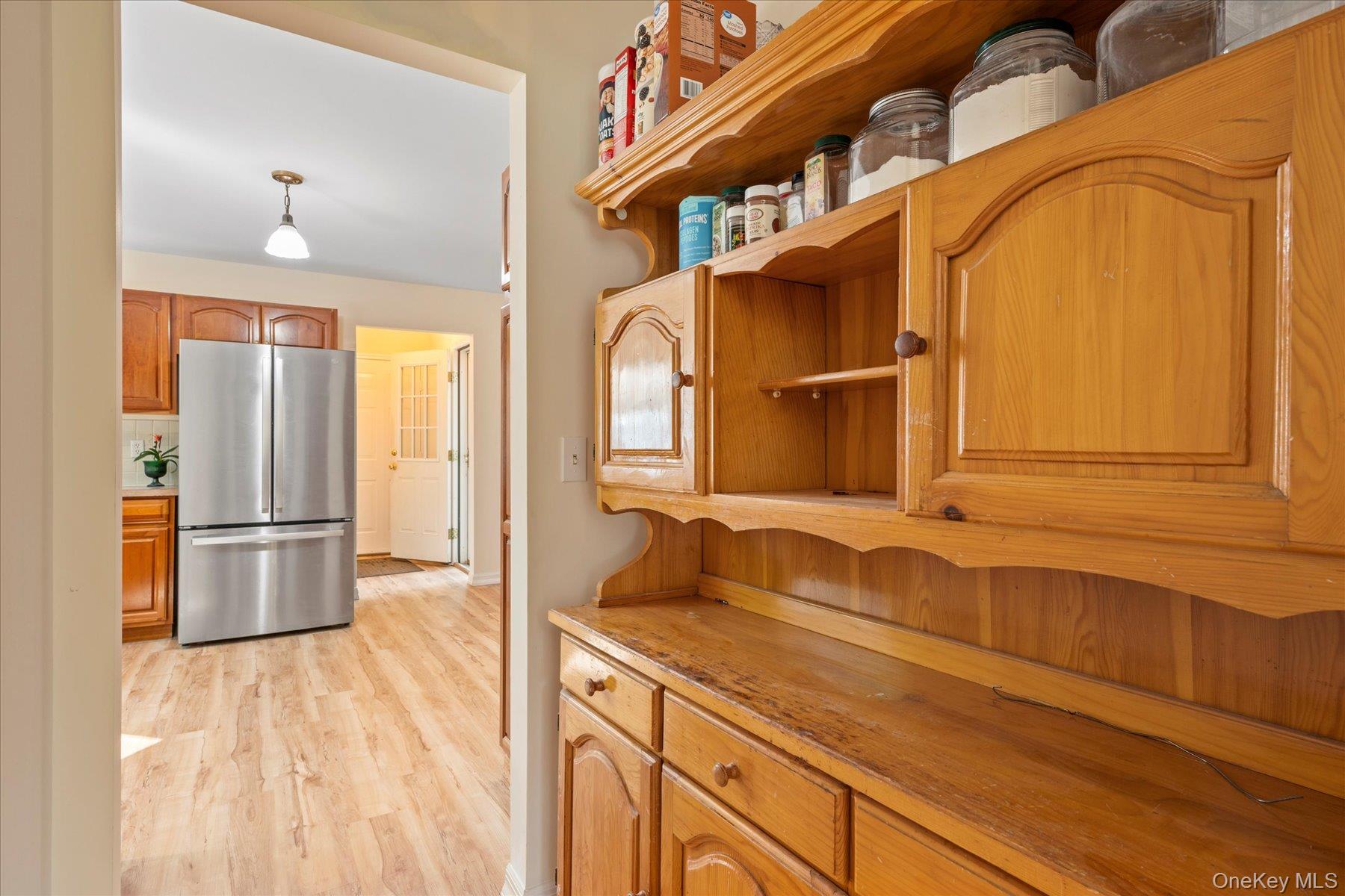 136 Private Road, Shoreham, NY 11786