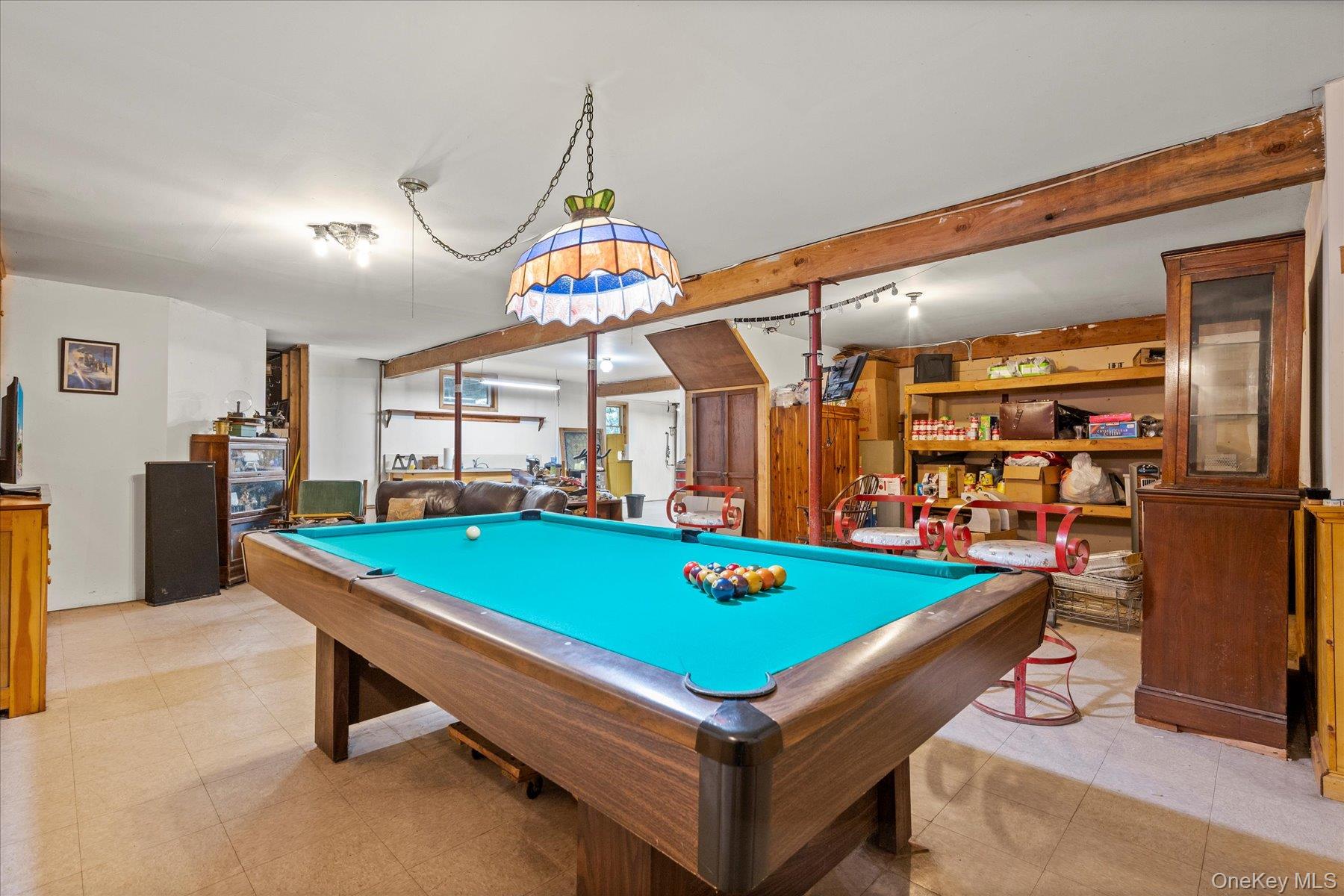 136 Private Road, Shoreham, NY 11786