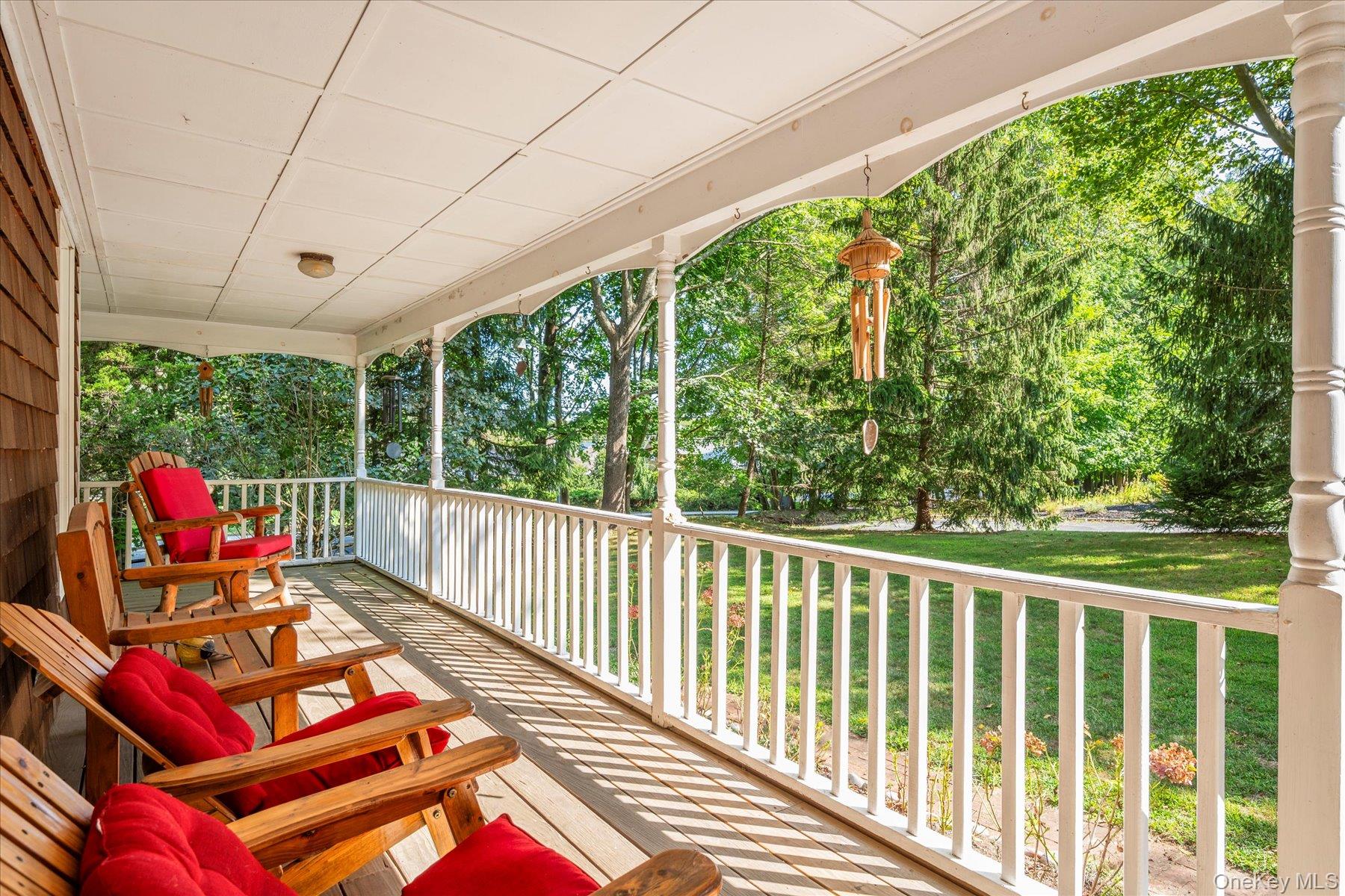 136 Private Road, Shoreham, NY 11786