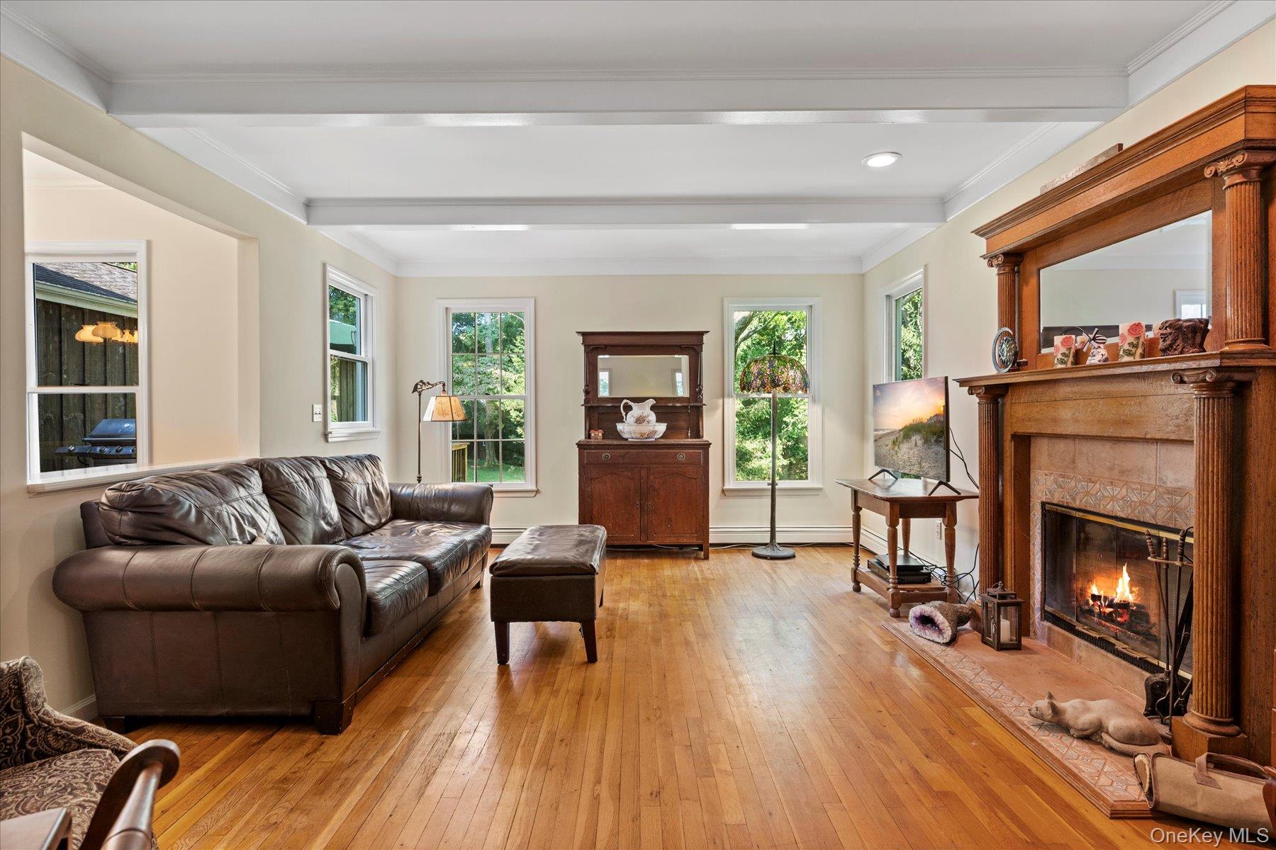 136 Private Road, Shoreham, NY 11786