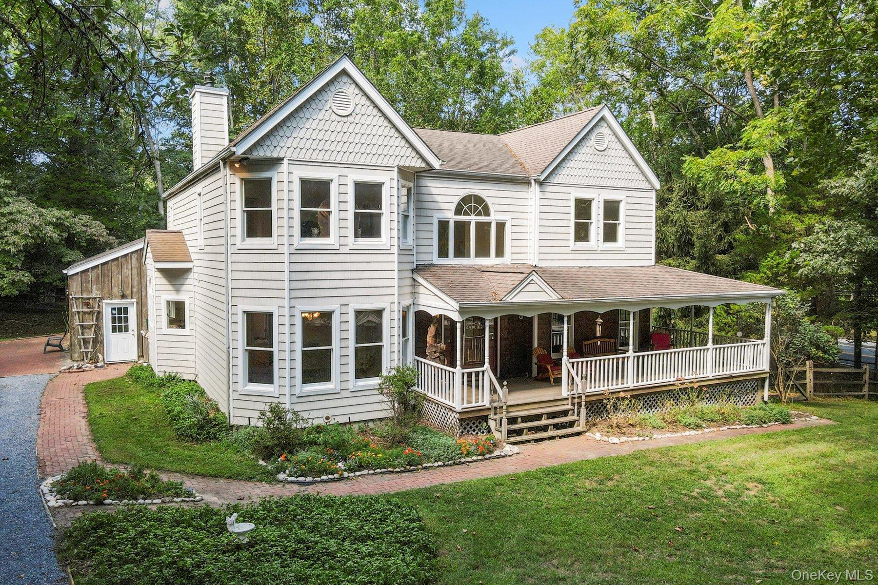 136 Private Road, Shoreham, NY 11786