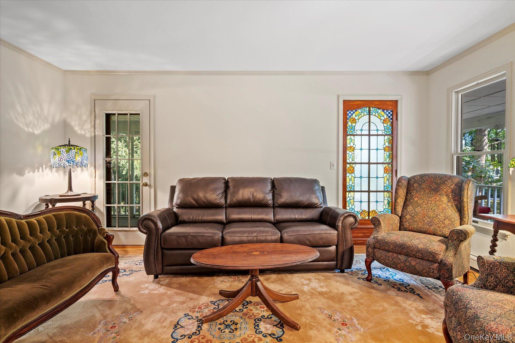 136 Private Road, Shoreham, NY 11786