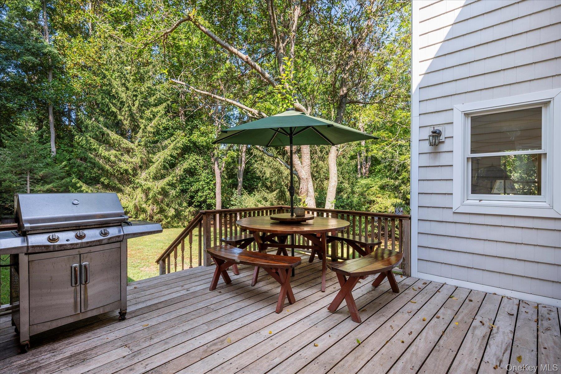 136 Private Road, Shoreham, NY 11786