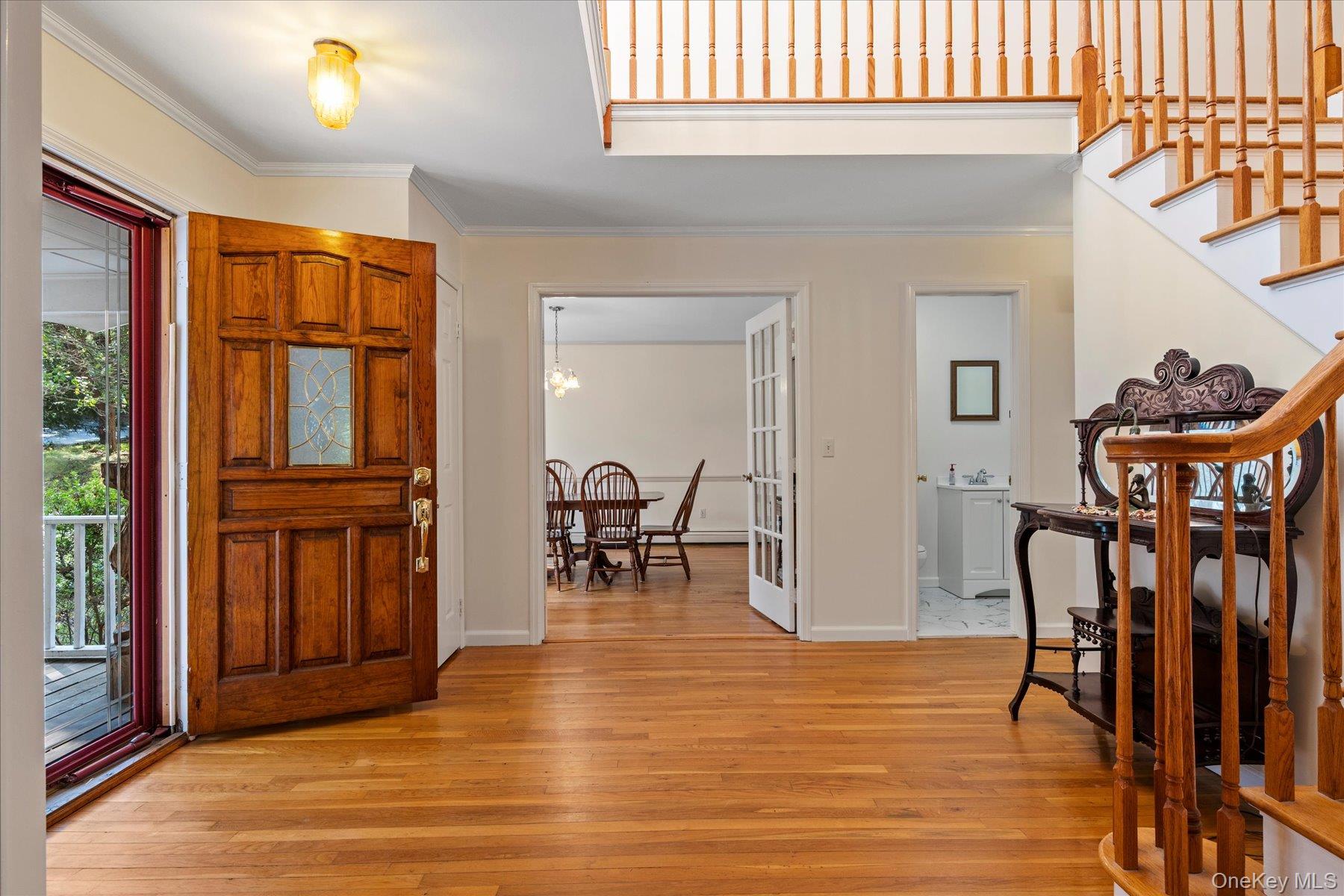 136 Private Road, Shoreham, NY 11786