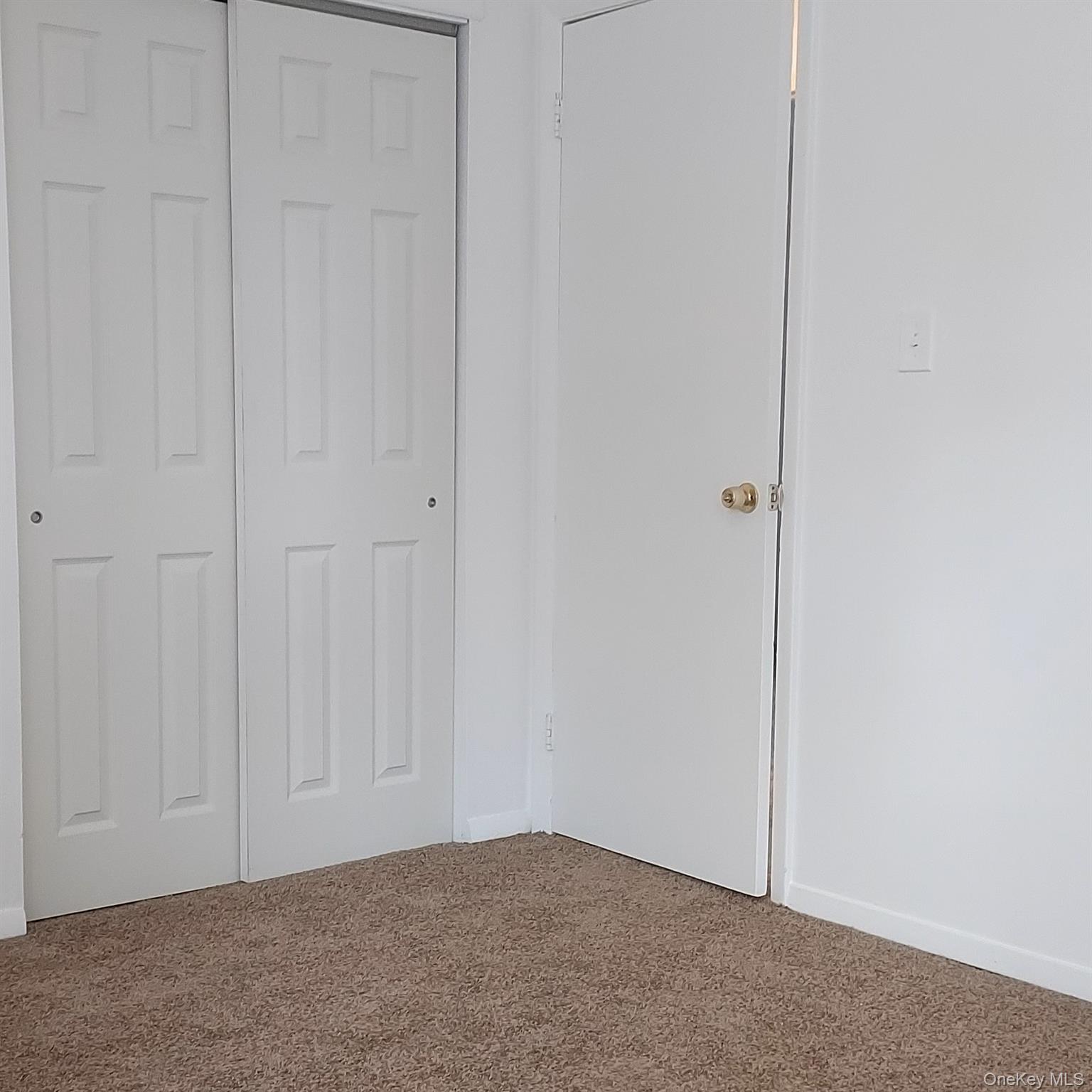 40 Pinewood Drive, Shirley, NY 11967