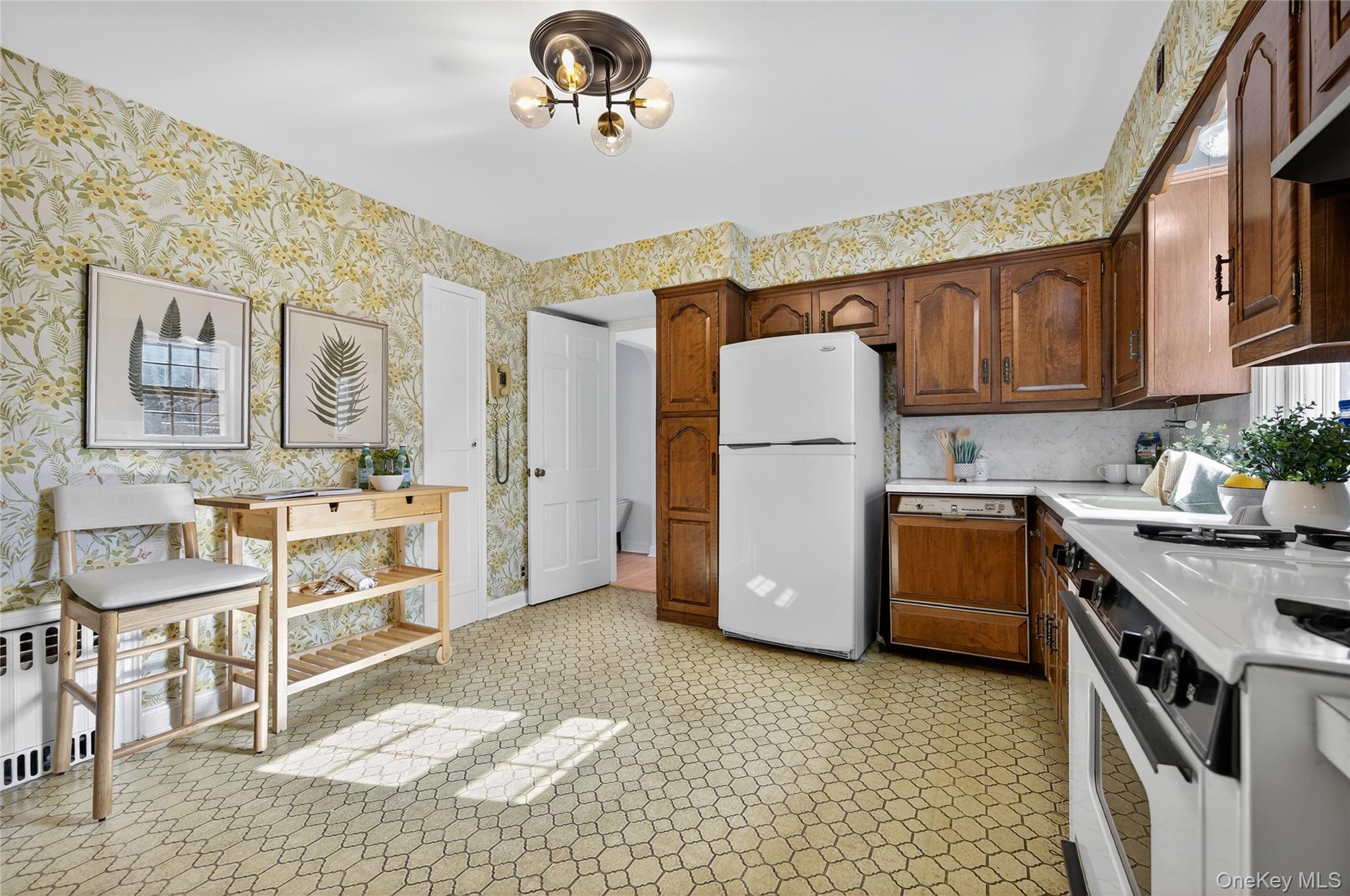 60 Concord Street, Westbury, NY 11590