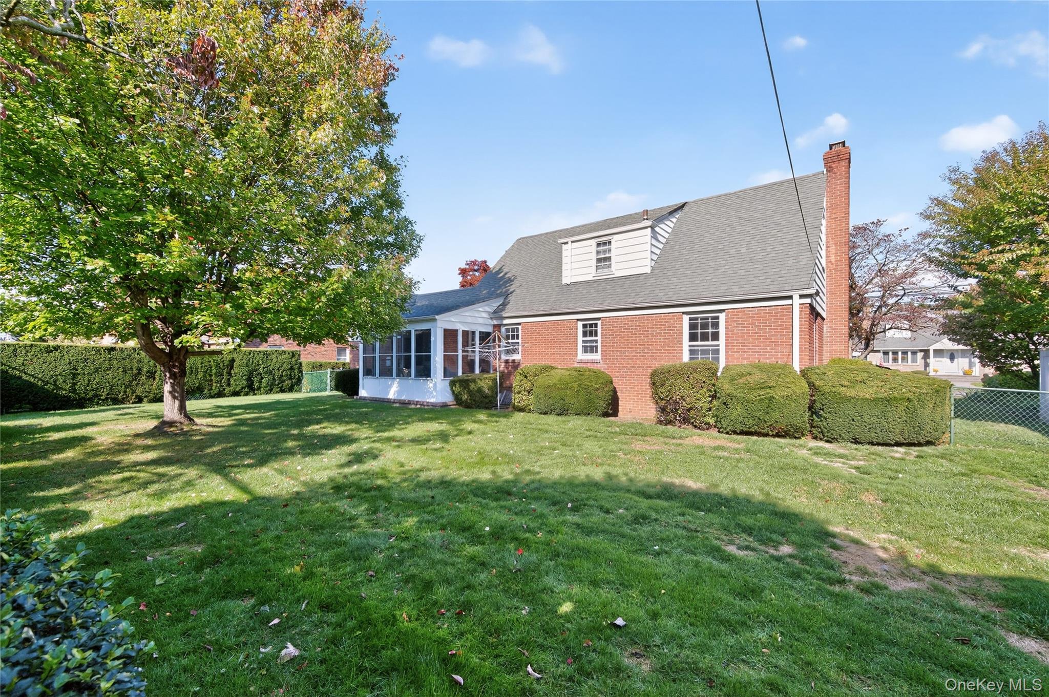 60 Concord Street, Westbury, NY 11590