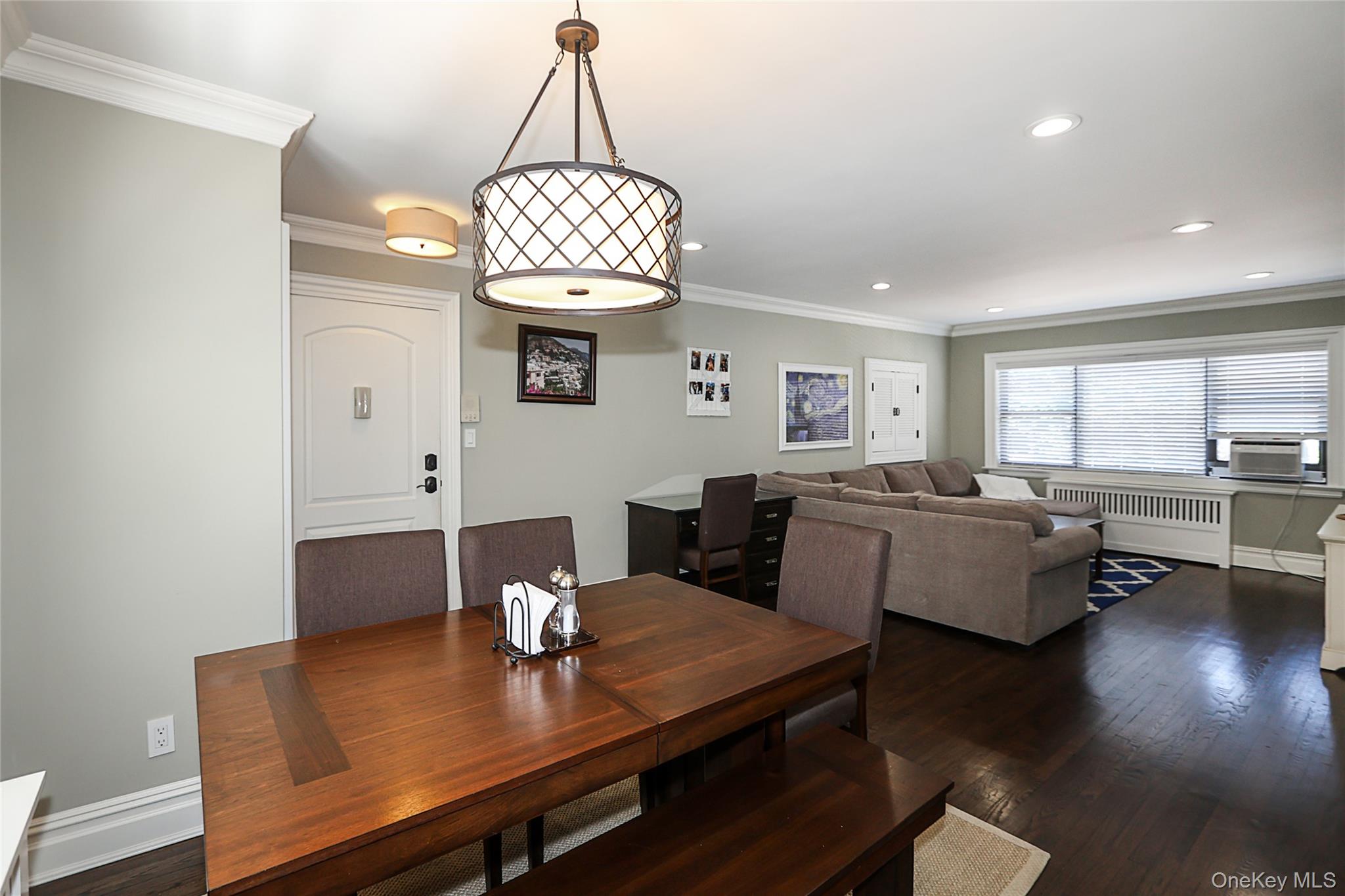 309 Main Street # Unit D, Roslyn, NY 11576