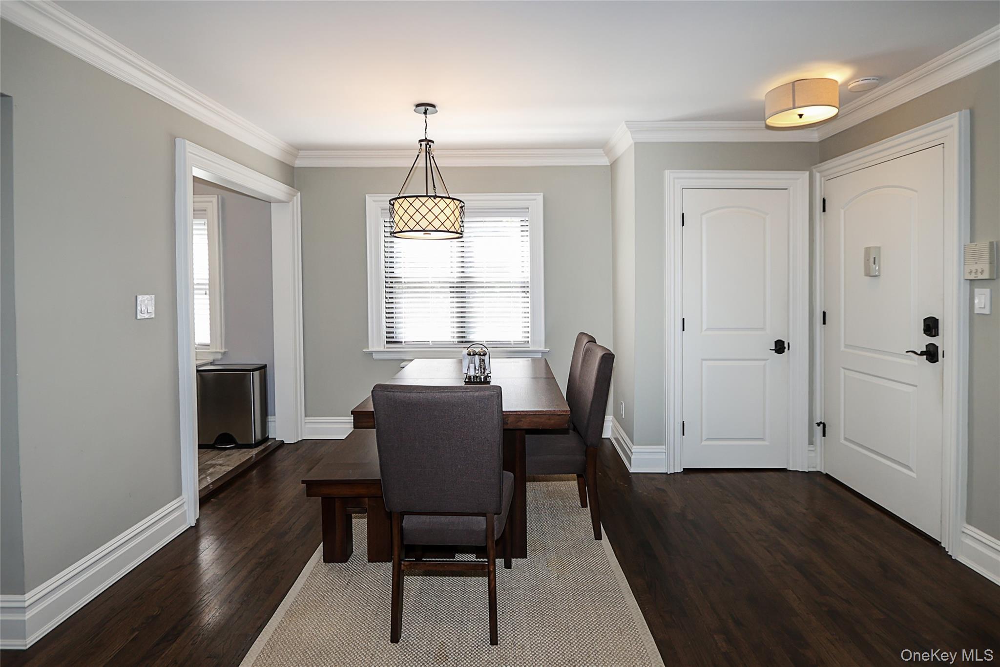 309 Main Street # Unit D, Roslyn, NY 11576