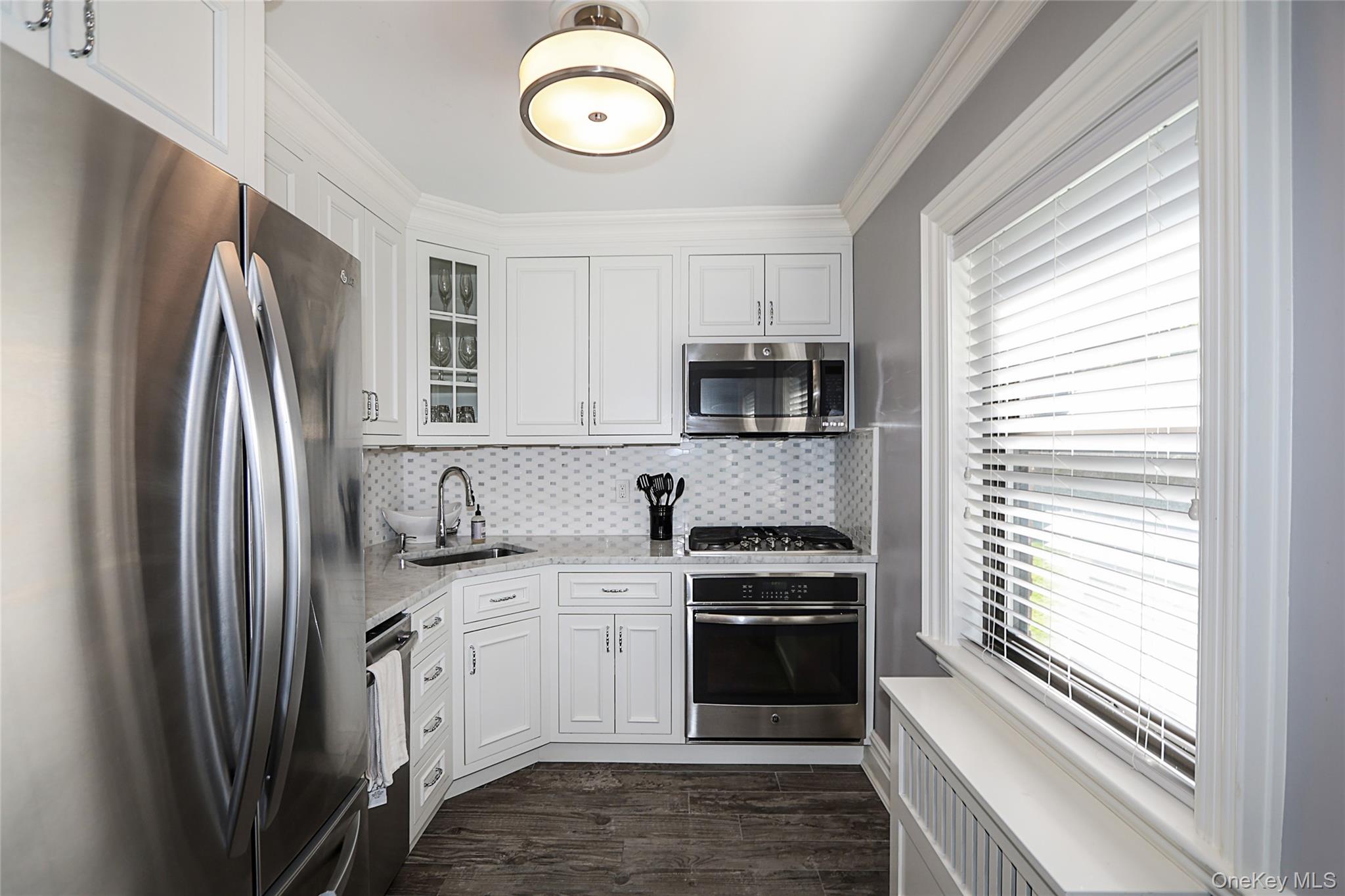 309 Main Street # Unit D, Roslyn, NY 11576