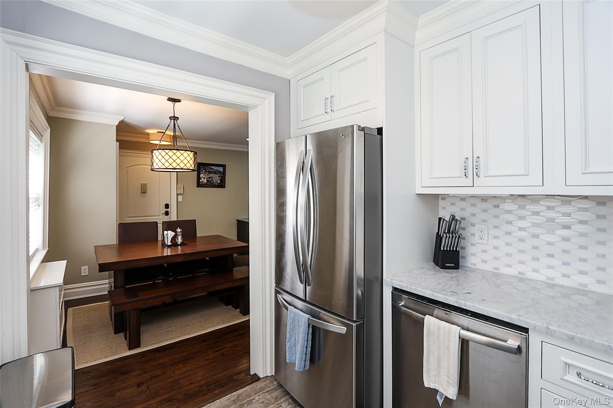 309 Main Street # Unit D, Roslyn, NY 11576