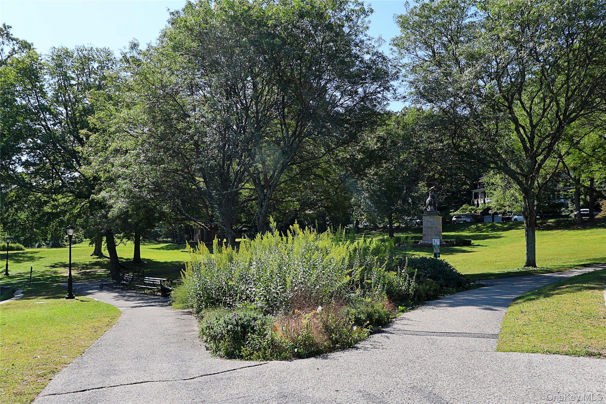 309 Main Street # Unit D, Roslyn, NY 11576