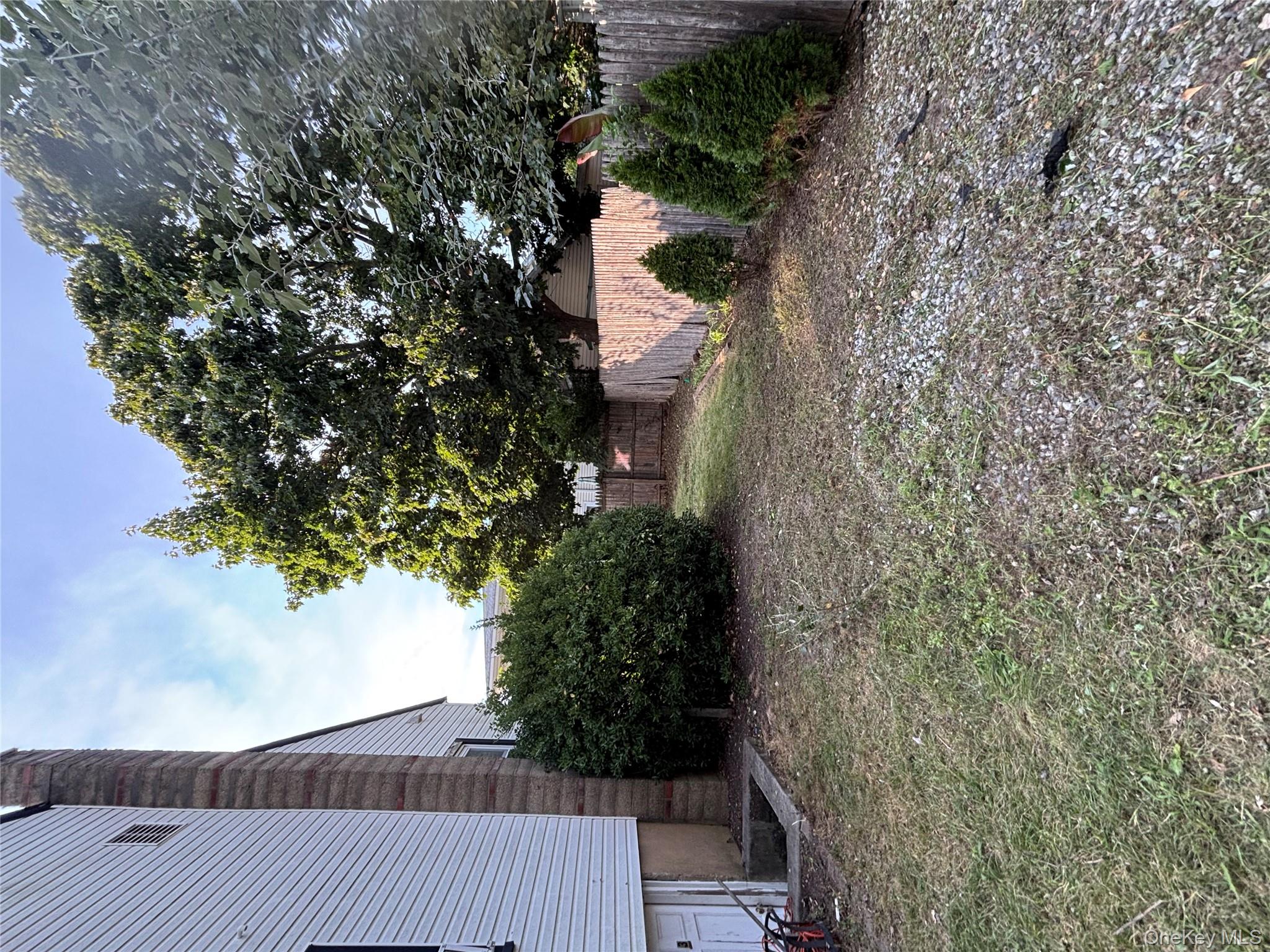 3 4th Street, Bayville, NY 11709