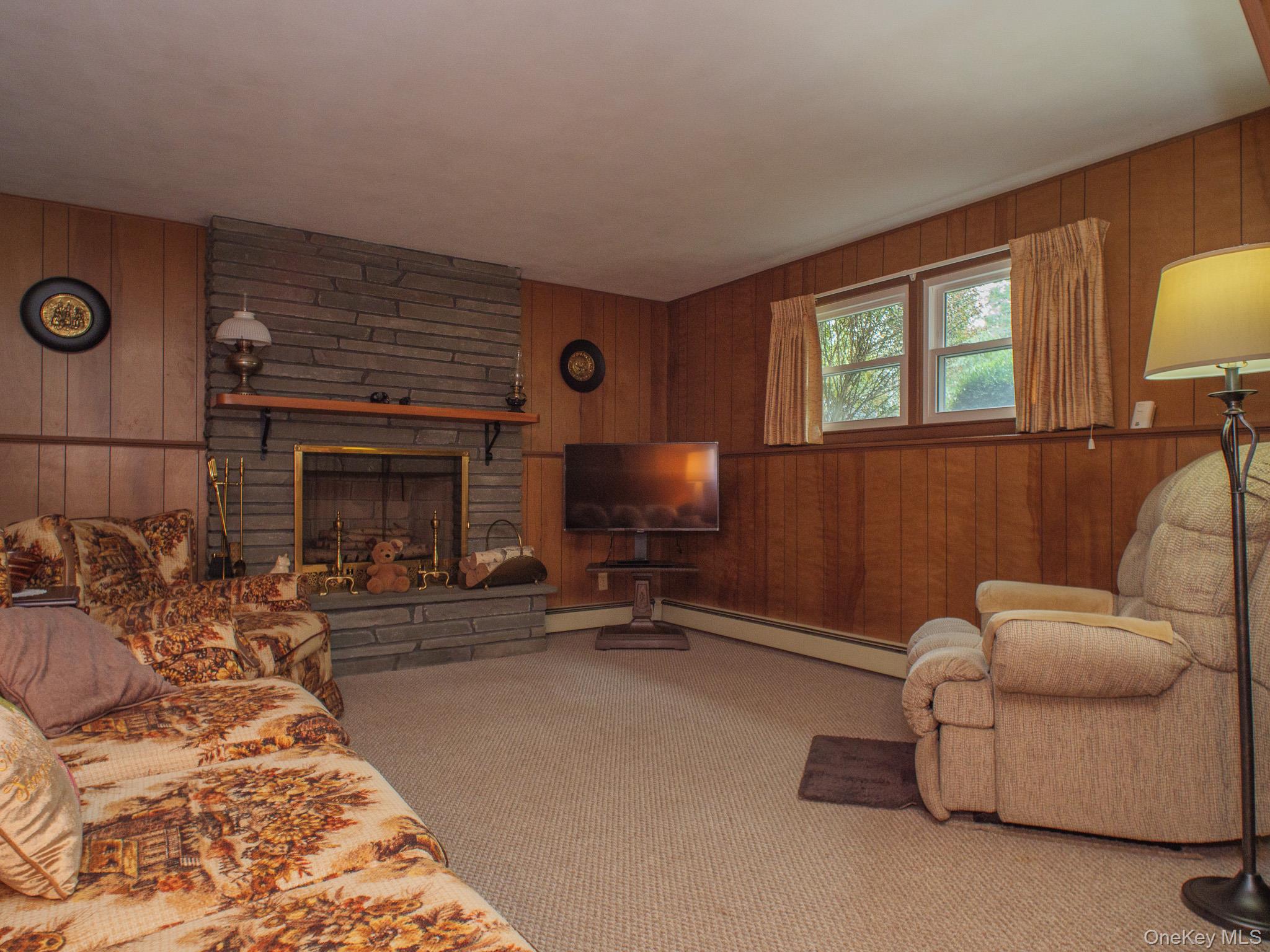 30 Richard Road, Hyde Park, NY 12538