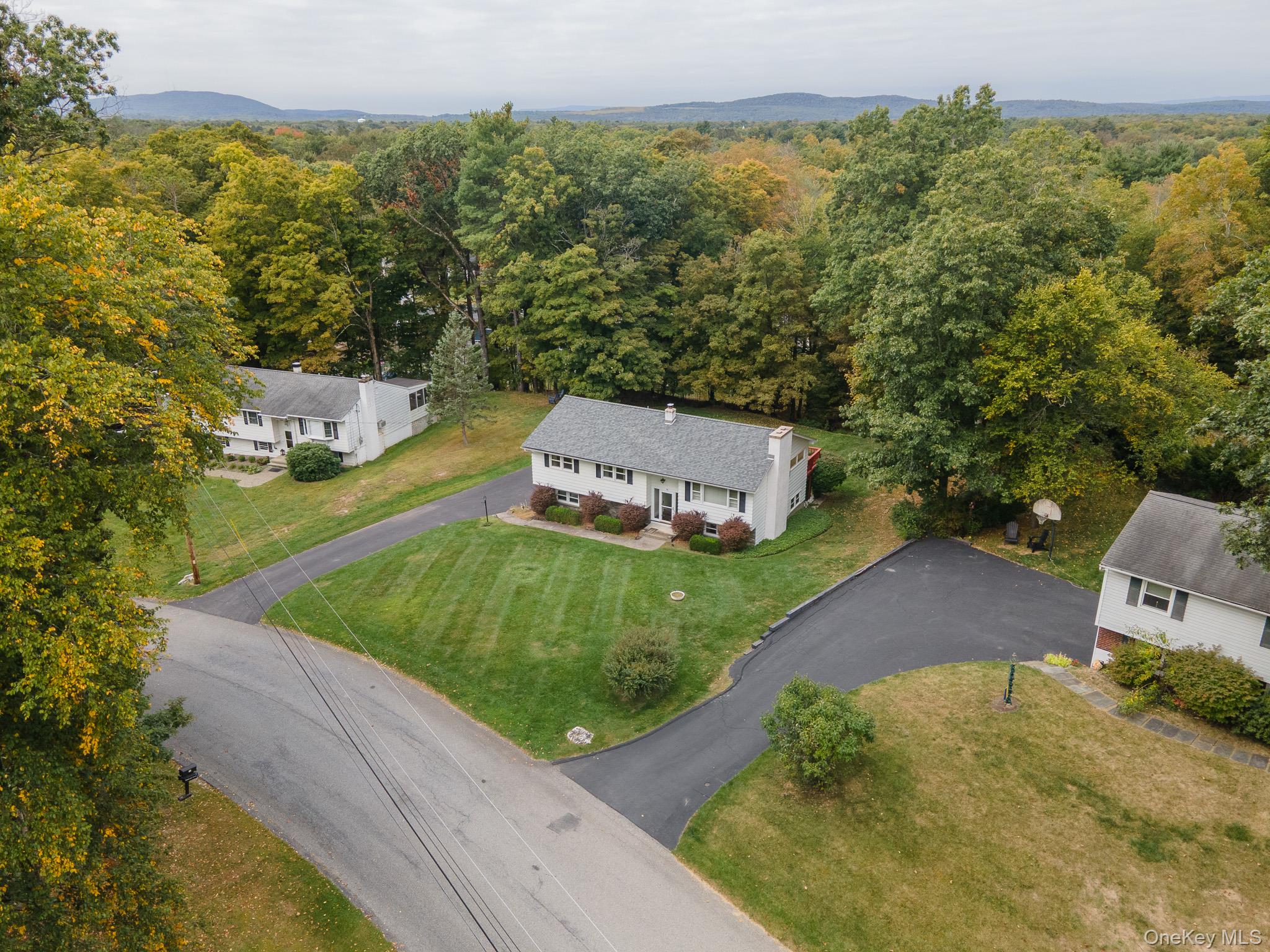 30 Richard Road, Hyde Park, NY 12538