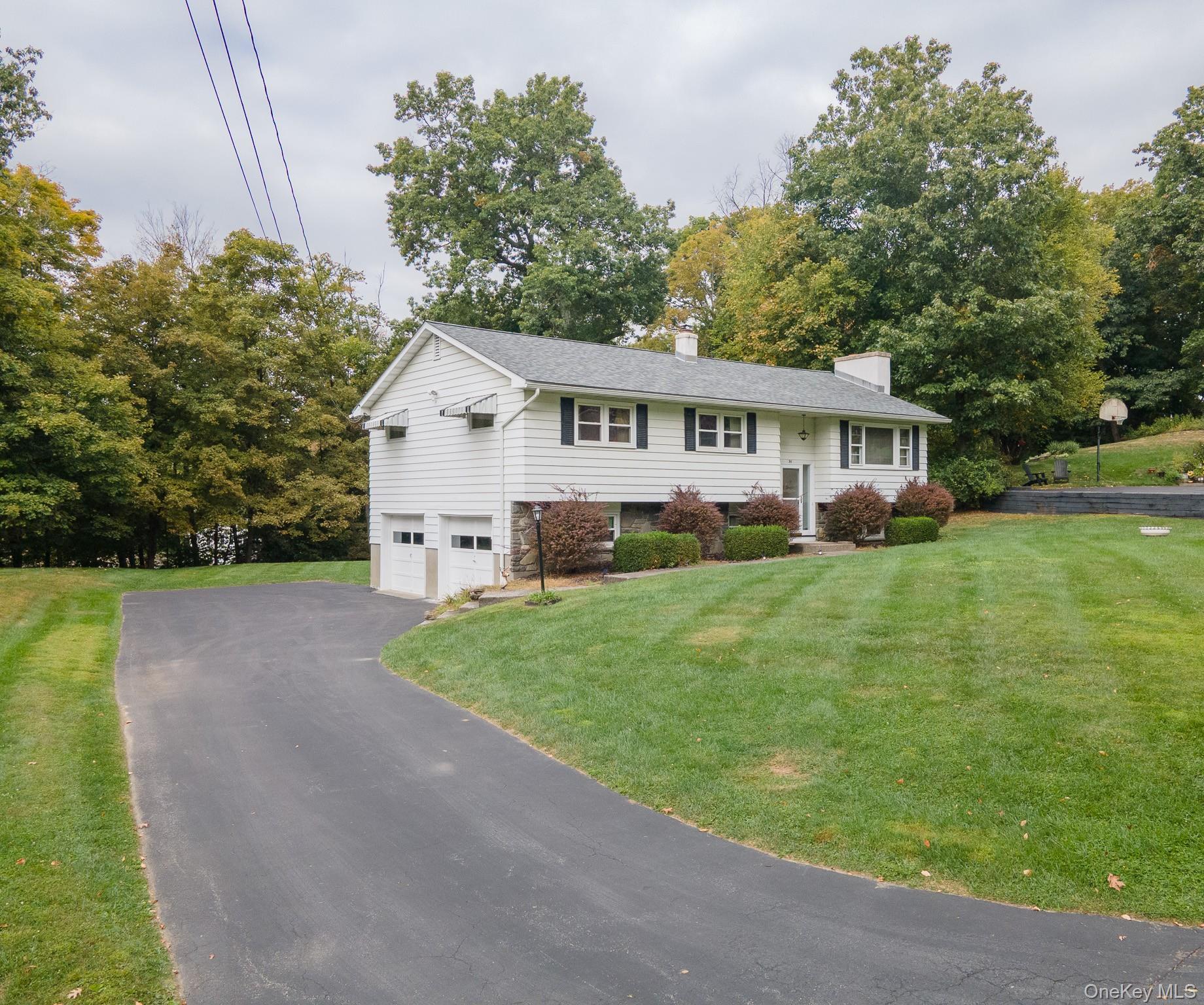 30 Richard Road, Hyde Park, NY 12538