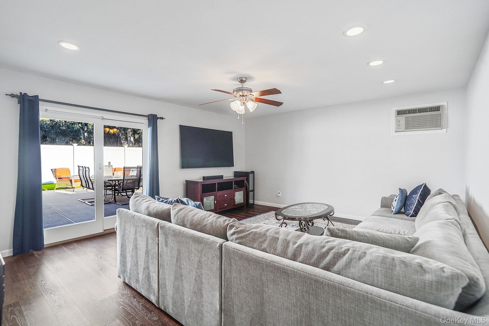 87 Miller Avenue, Port Jefferson Station, NY 11776