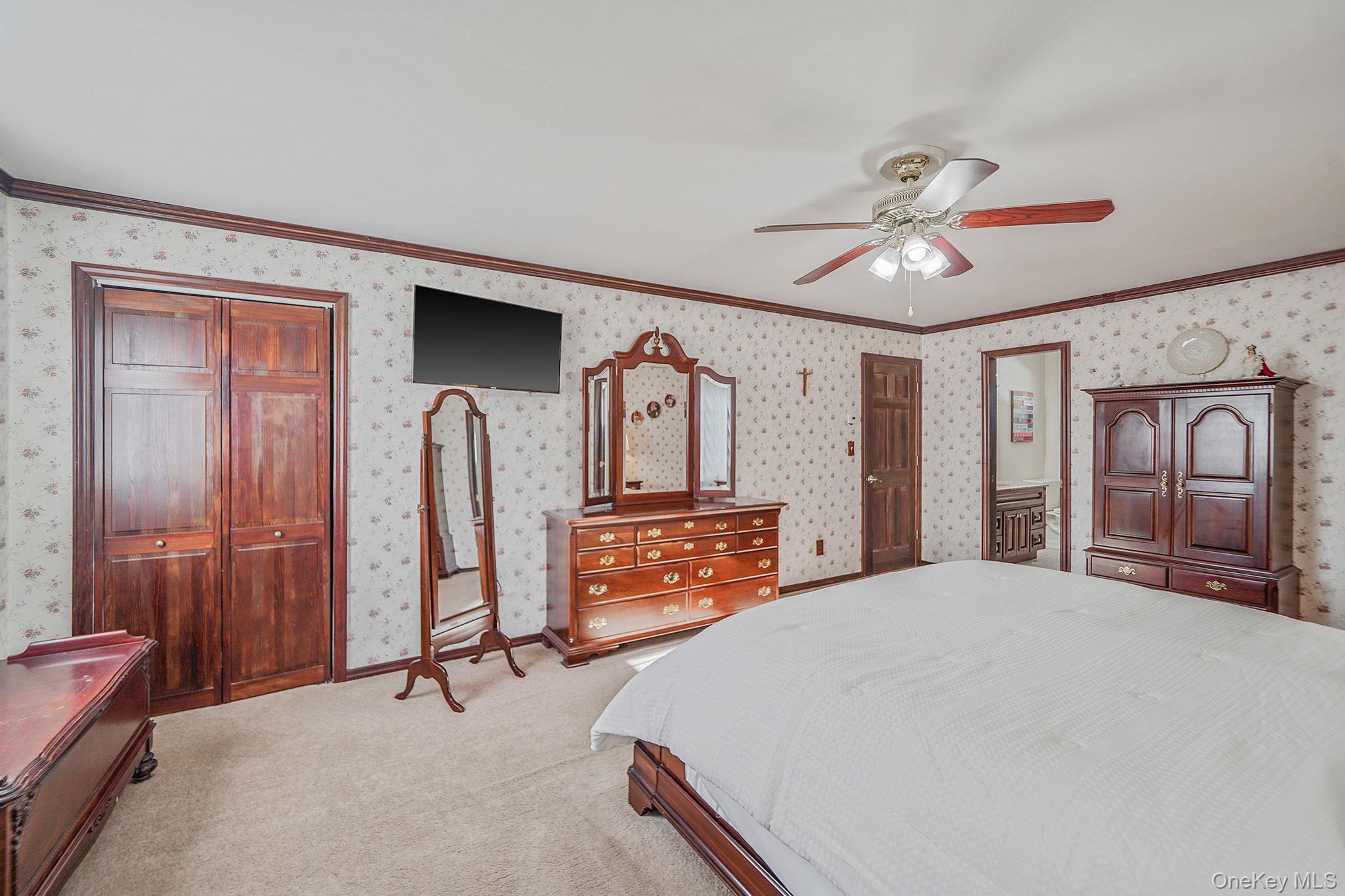 87 Miller Avenue, Port Jefferson Station, NY 11776