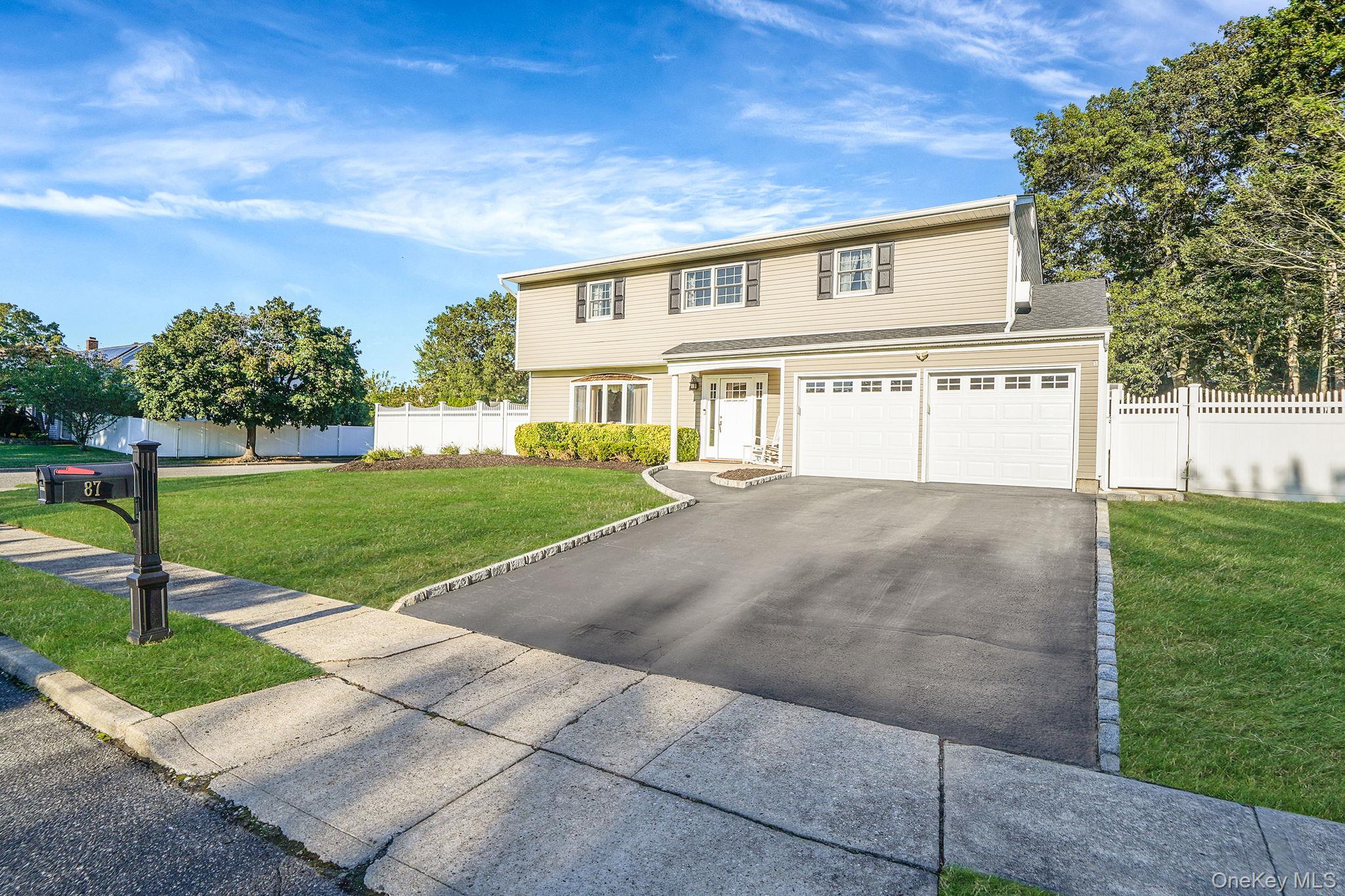 87 Miller Avenue, Port Jefferson Station, NY 11776