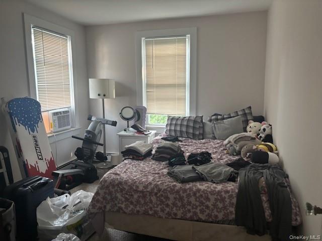 5 4th Stret, Bayville, NY 11709