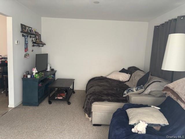 5 4th Stret, Bayville, NY 11709