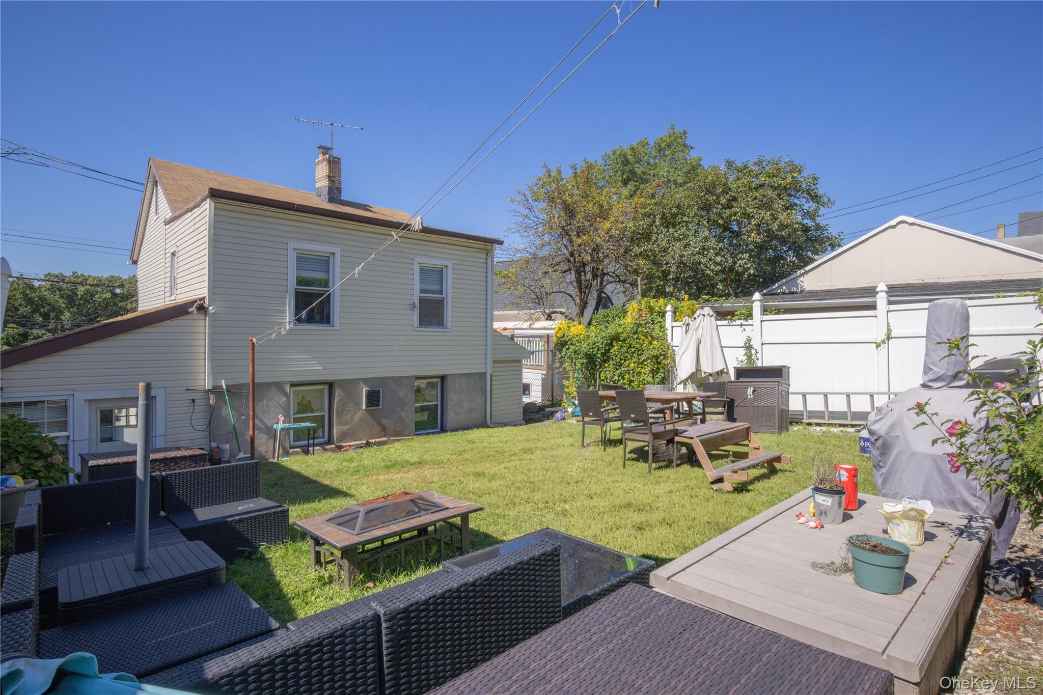 249 N Macquesten Parkway, Mount Vernon, NY 10550