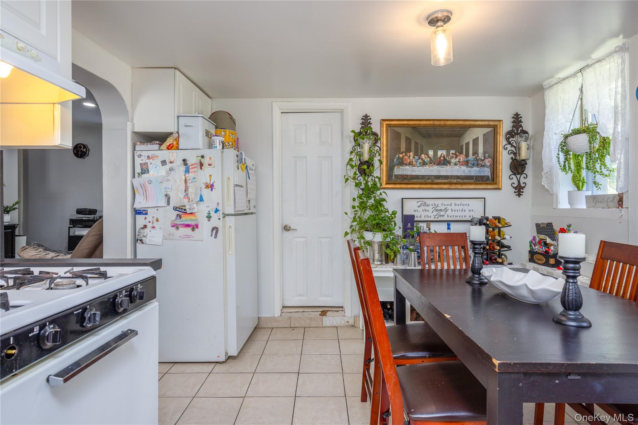 249 N Macquesten Parkway, Mount Vernon, NY 10550