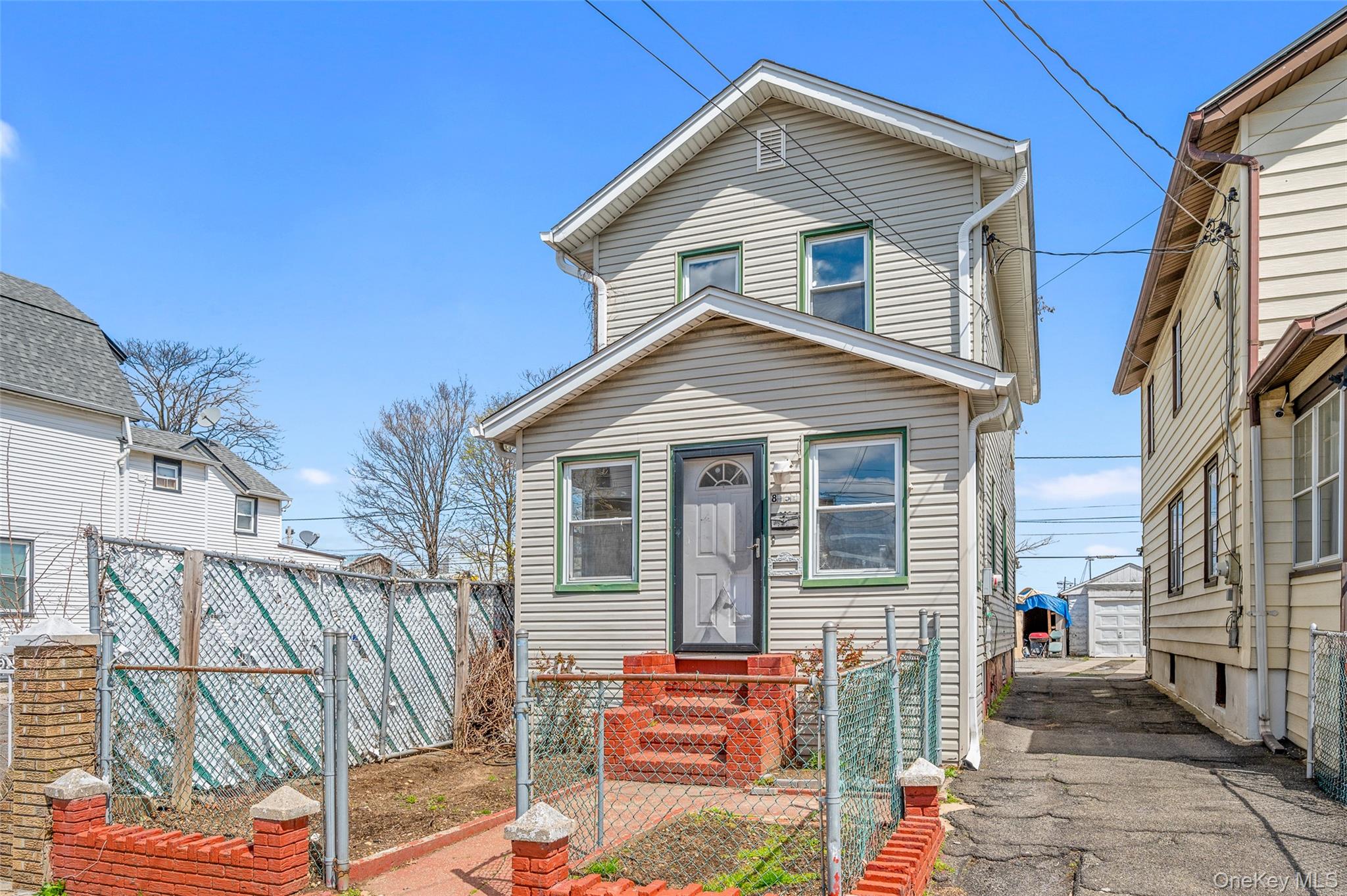 8951 121st Street, Richmond Hill, NY 11418