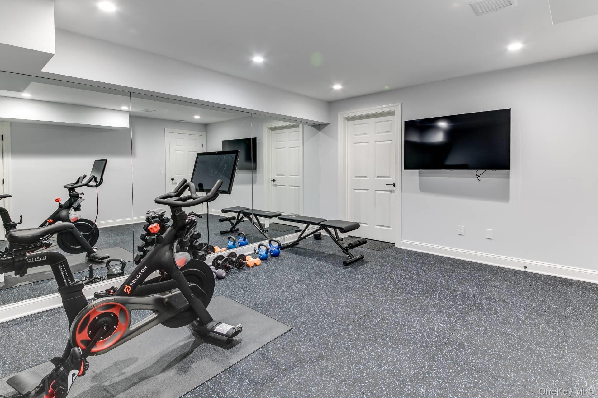 121 Pantigo Road, East Hampton, NY 11937