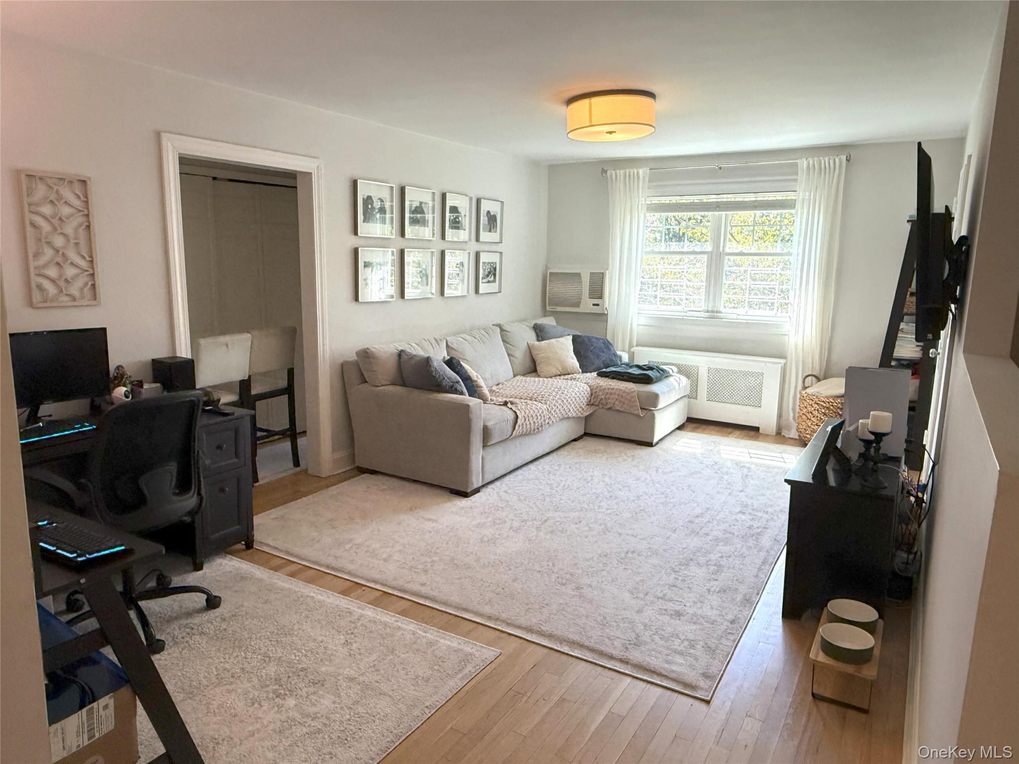 224-65 Kingsbury Avenue # B, Bayside, NY 11364